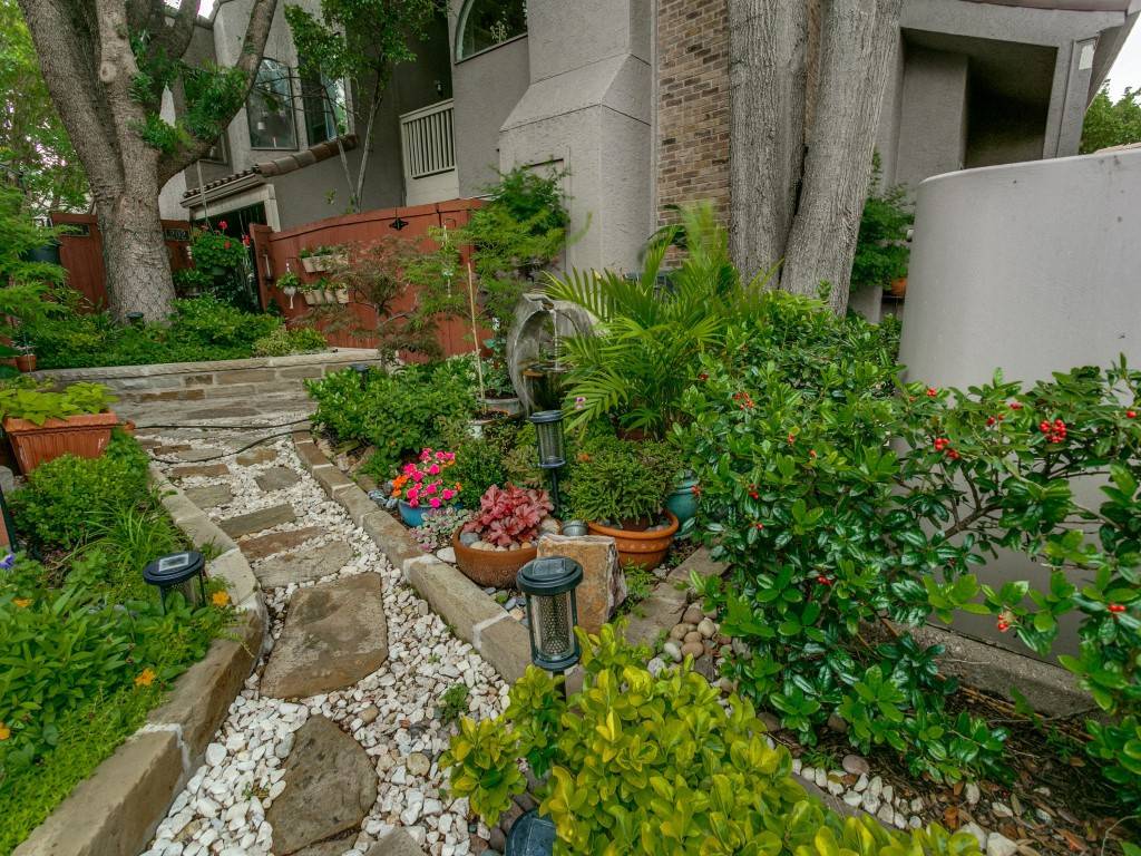 Dallas, TX 75287,4242 N Capistrano DR #203