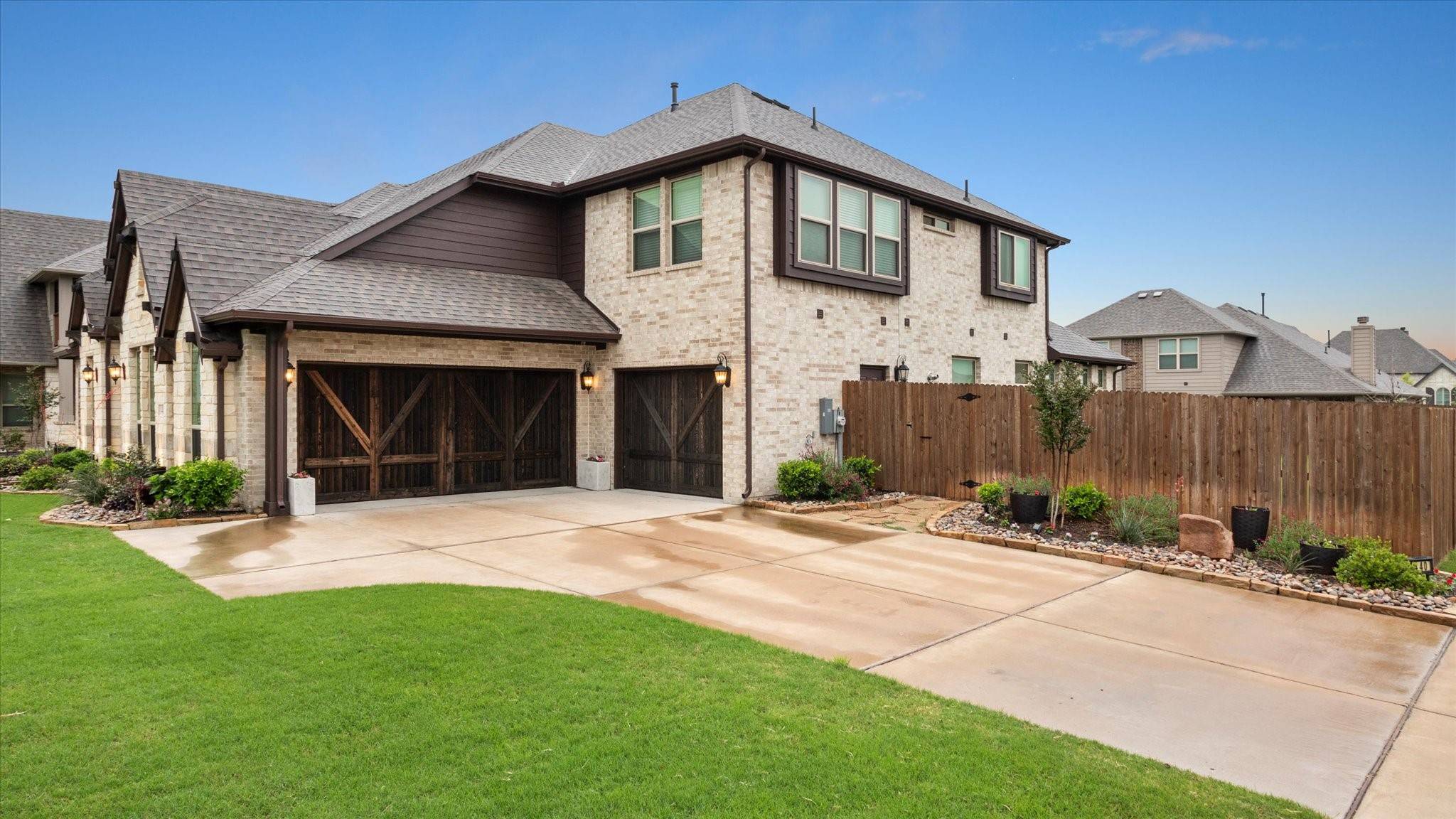 Waxahachie, TX 75165,440 Wildwood CT