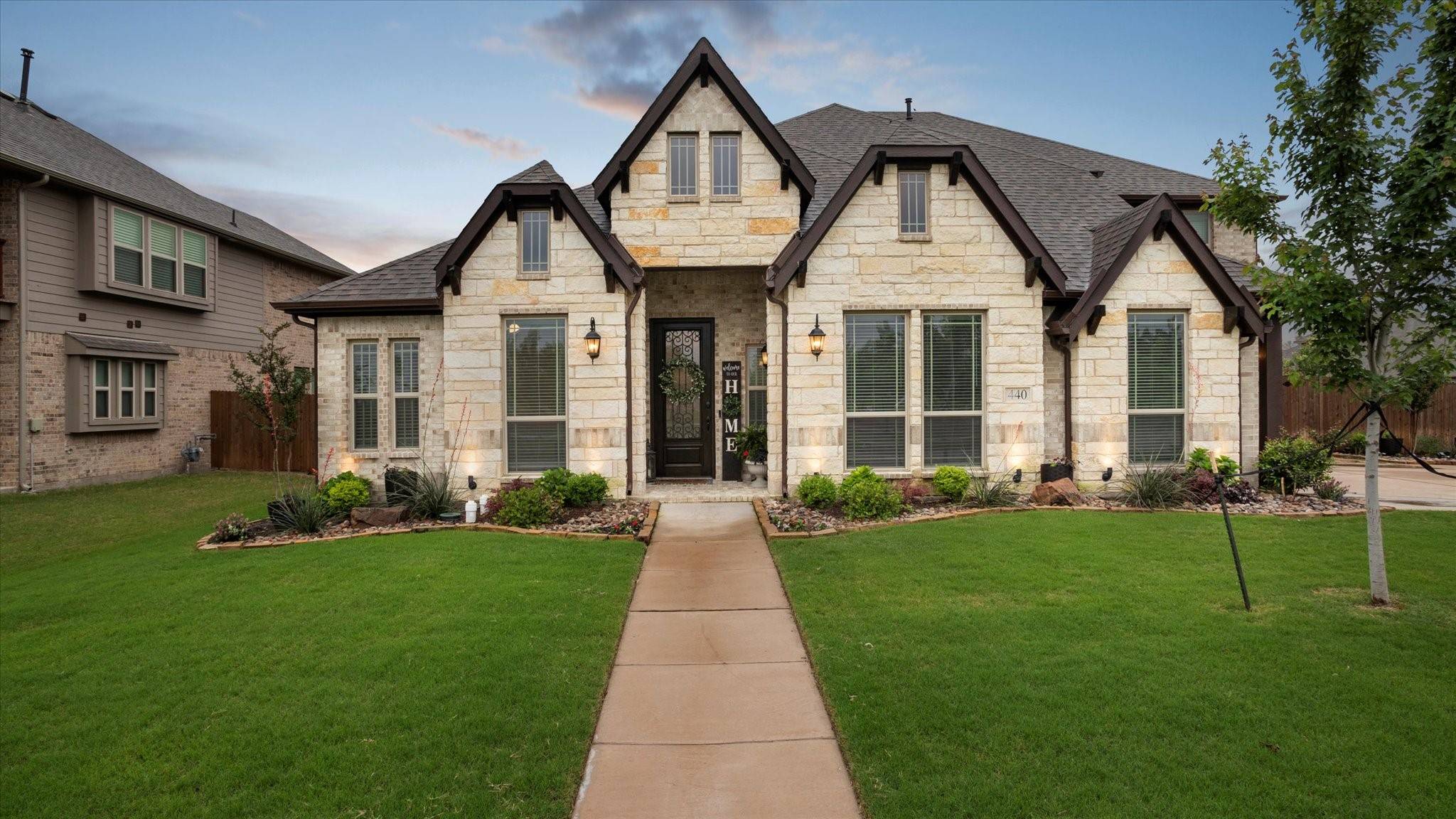 Waxahachie, TX 75165,440 Wildwood CT