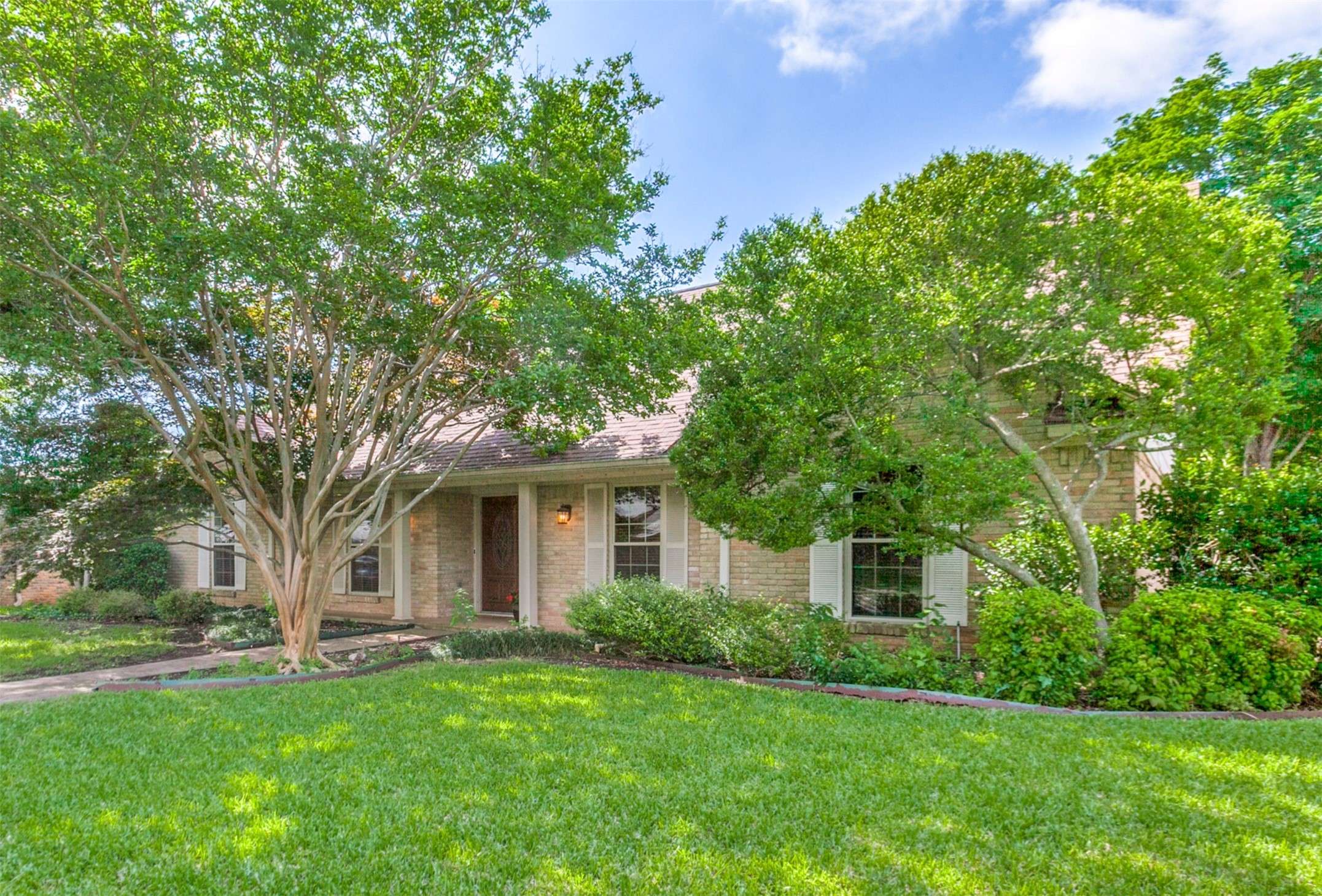Plano, TX 75075,2716 Mollimar DR