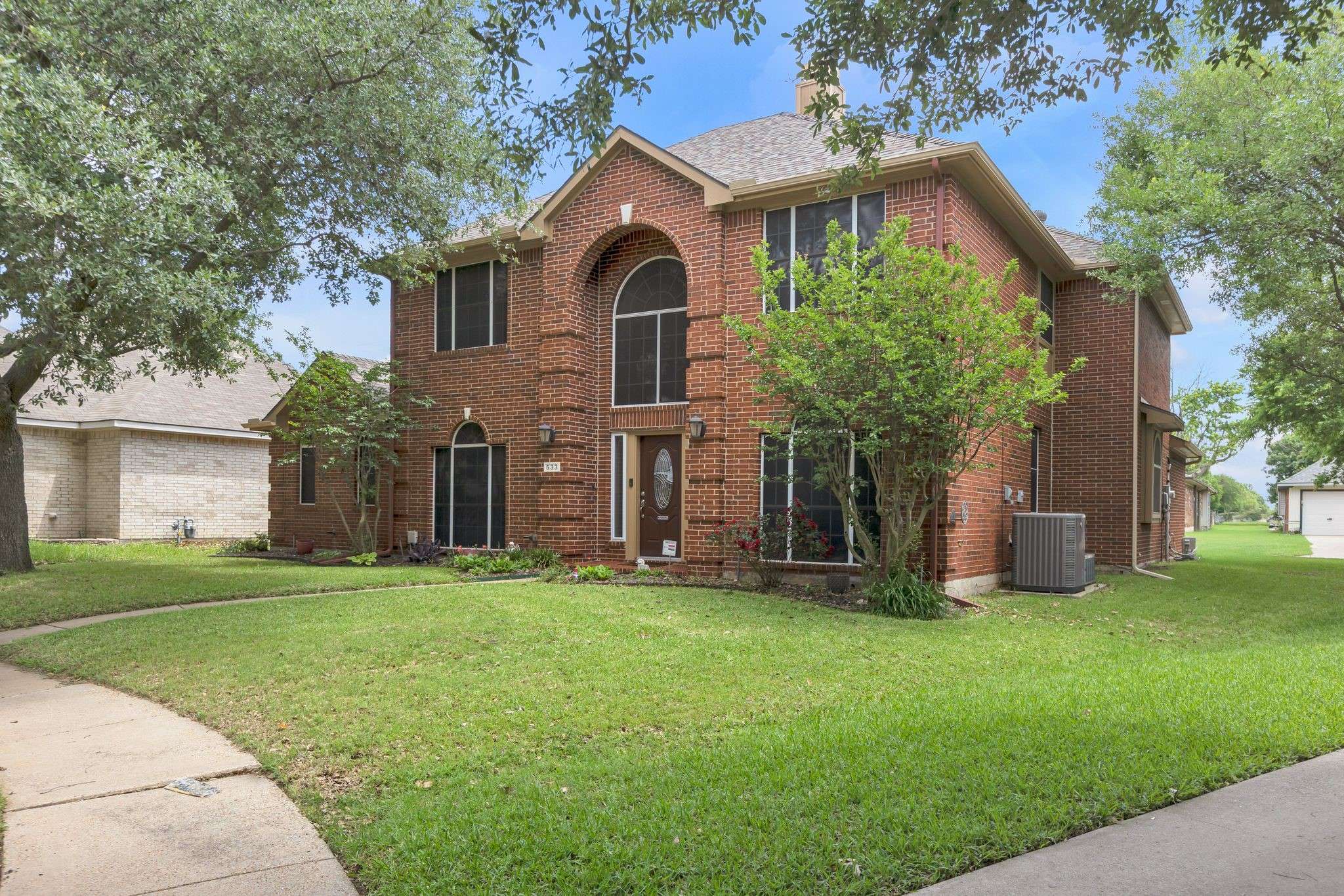 Allen, TX 75002,533 Cameron LN