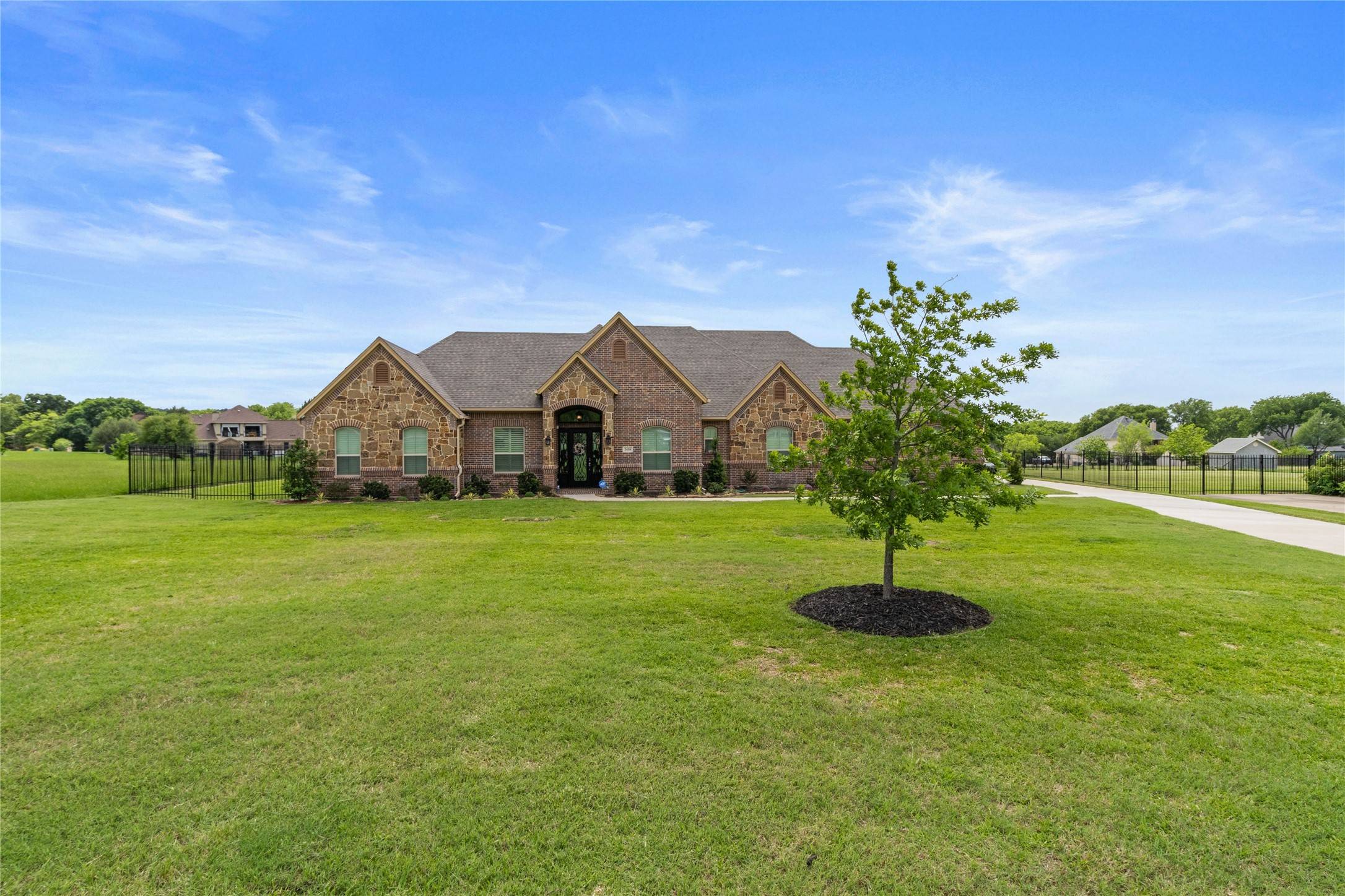 Cedar Hill, TX 75104,2416 Sweeping Meadows LN