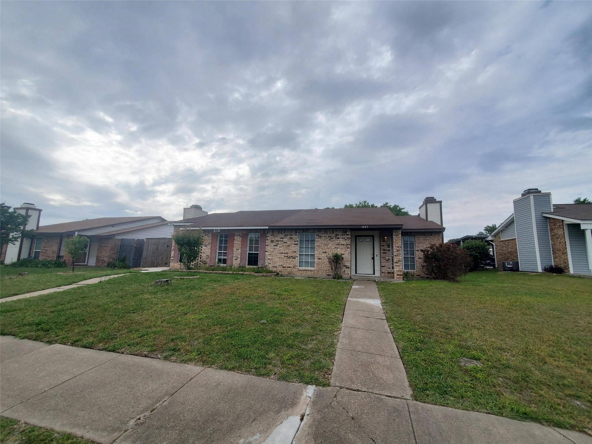 Mesquite, TX 75150,1425 Brazos DR
