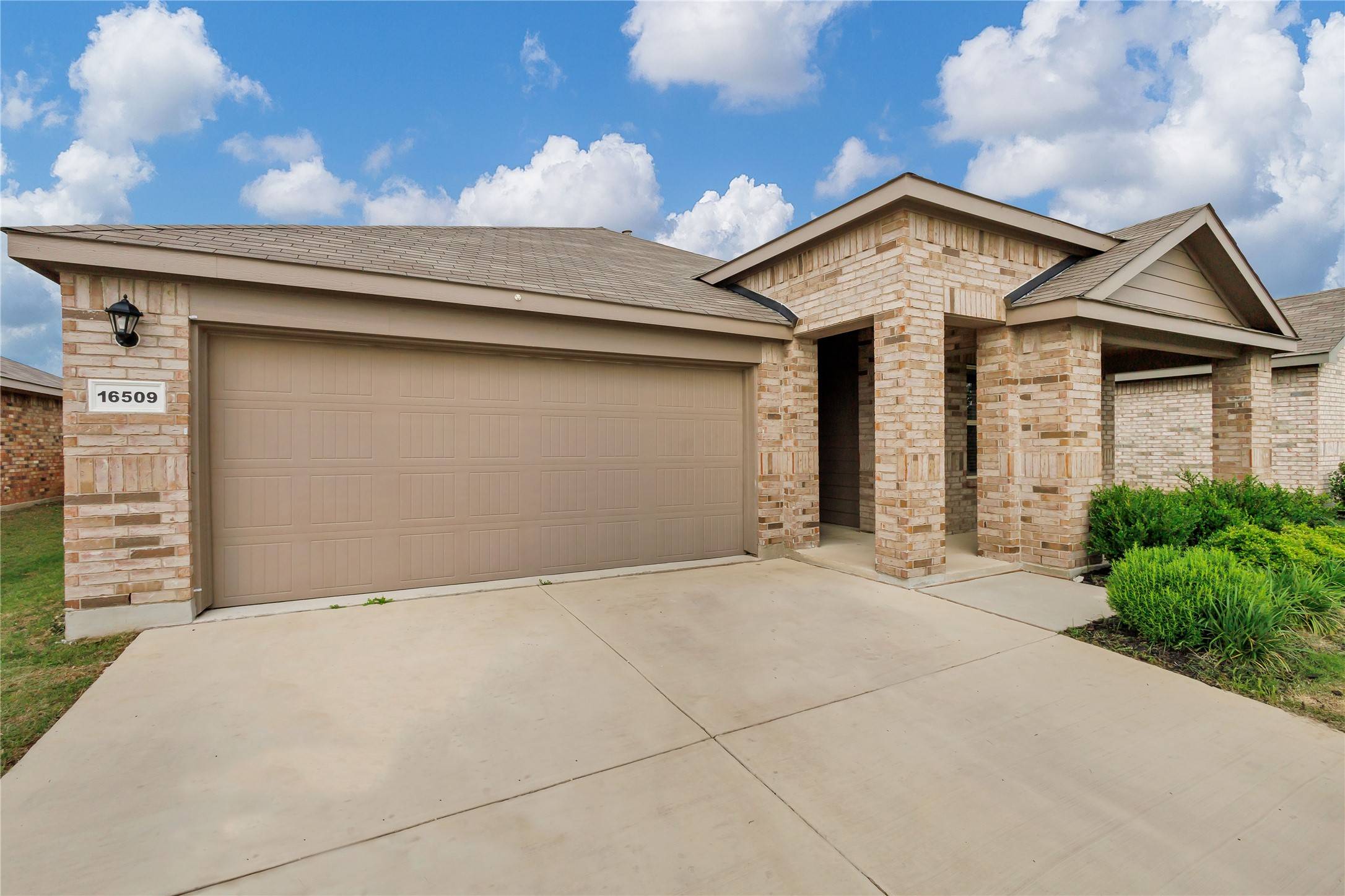Justin, TX 76247,16509 Portage ST
