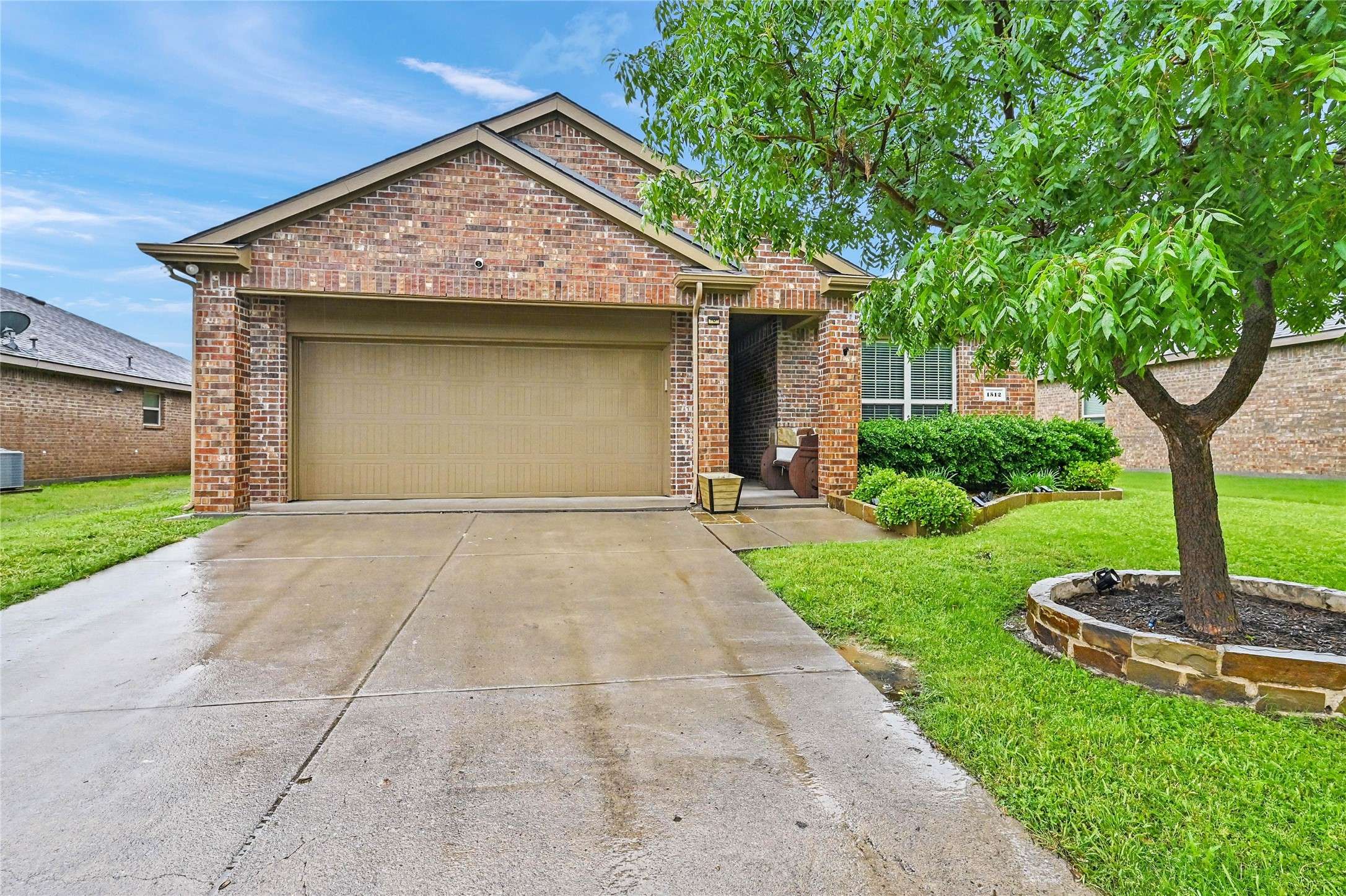Van Alstyne, TX 75495,1512 Greenbrier DR