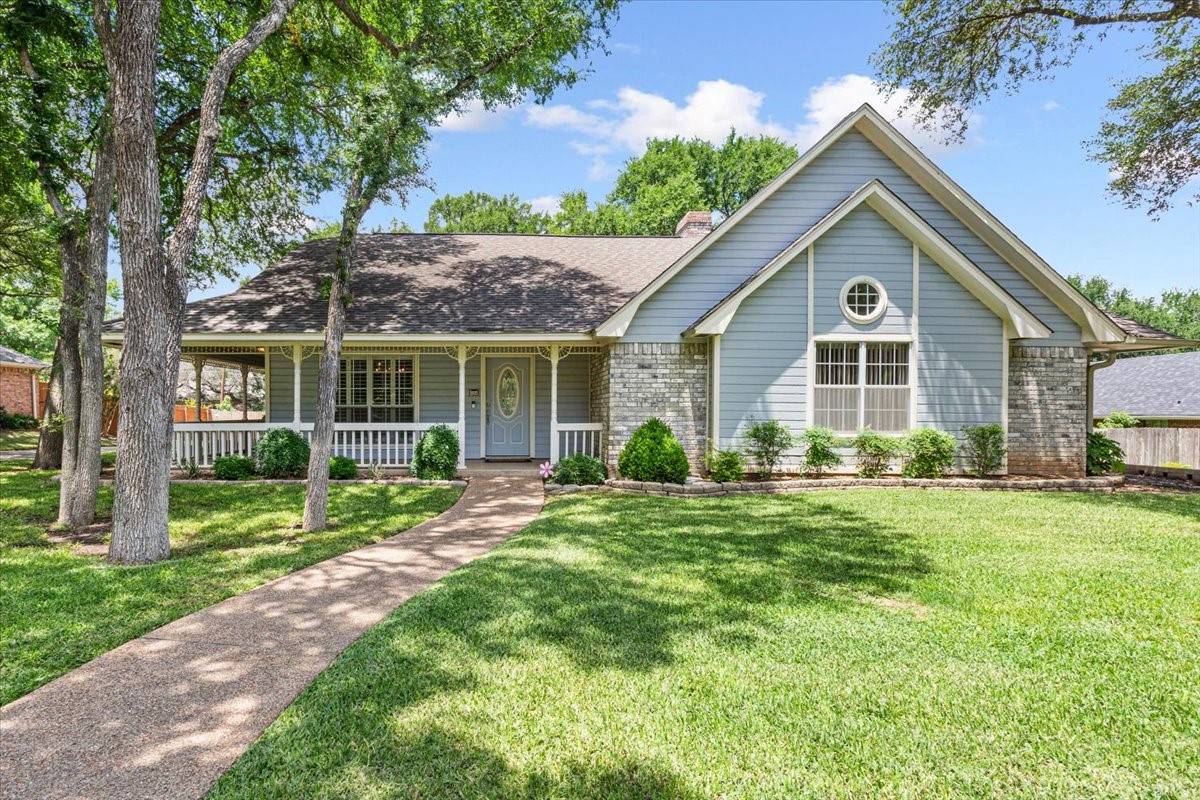 Woodway, TX 76712,9004 Buckingham Ct.