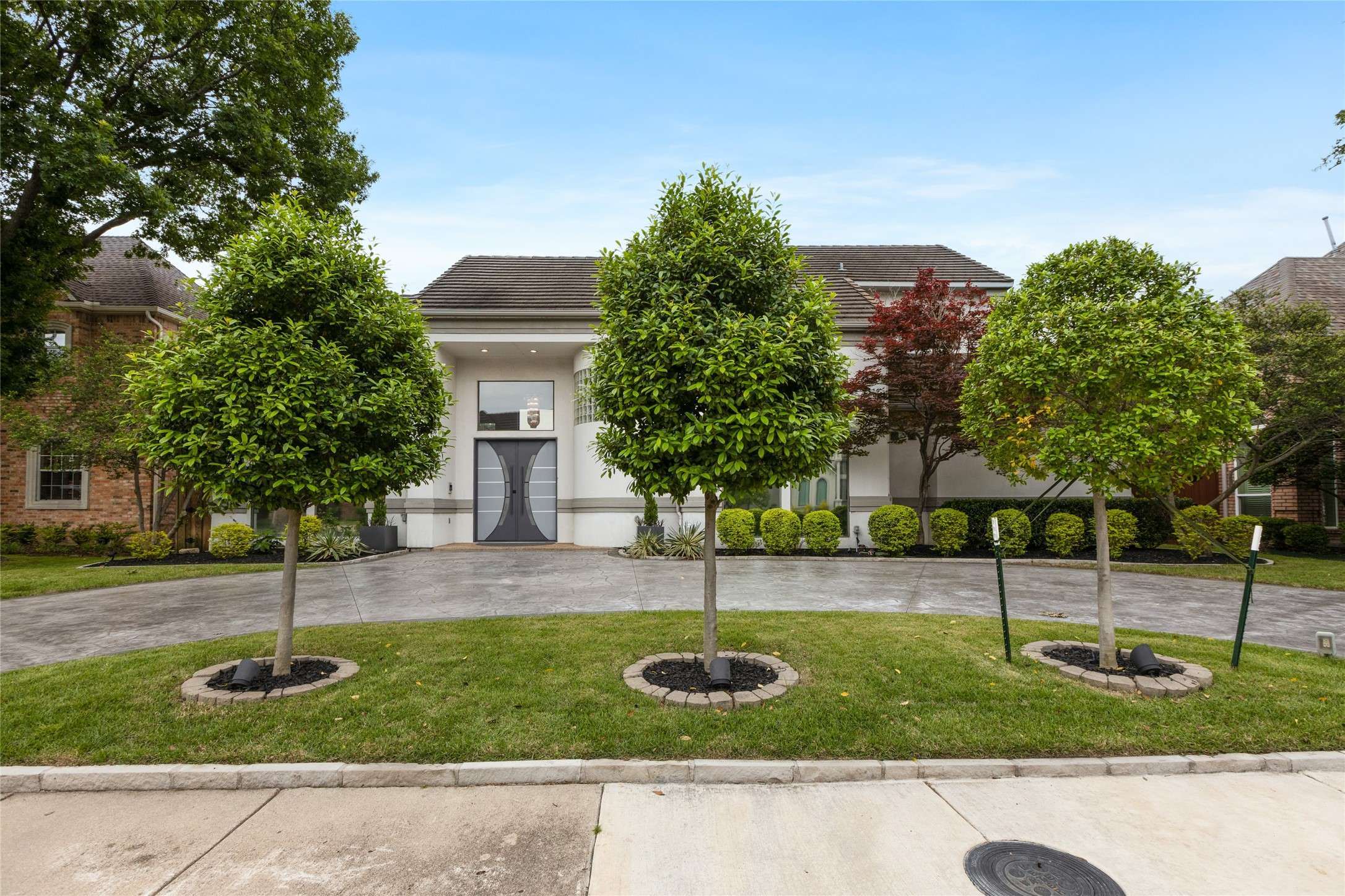 Dallas, TX 75287,4908 Holly Tree DR