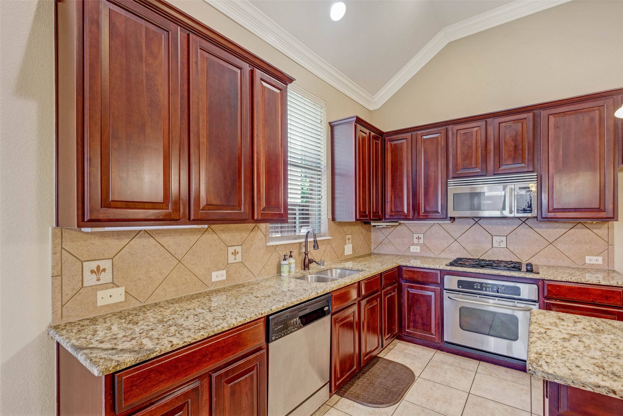 Mckinney, TX 75070,6709 Crator DR
