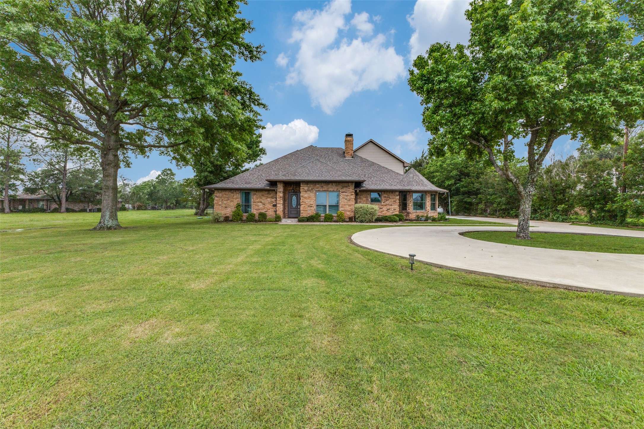 Sunnyvale, TX 75182,137 E Fork RD