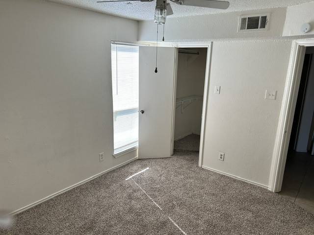 Dallas, TX 75243,9520 Royal LN #208