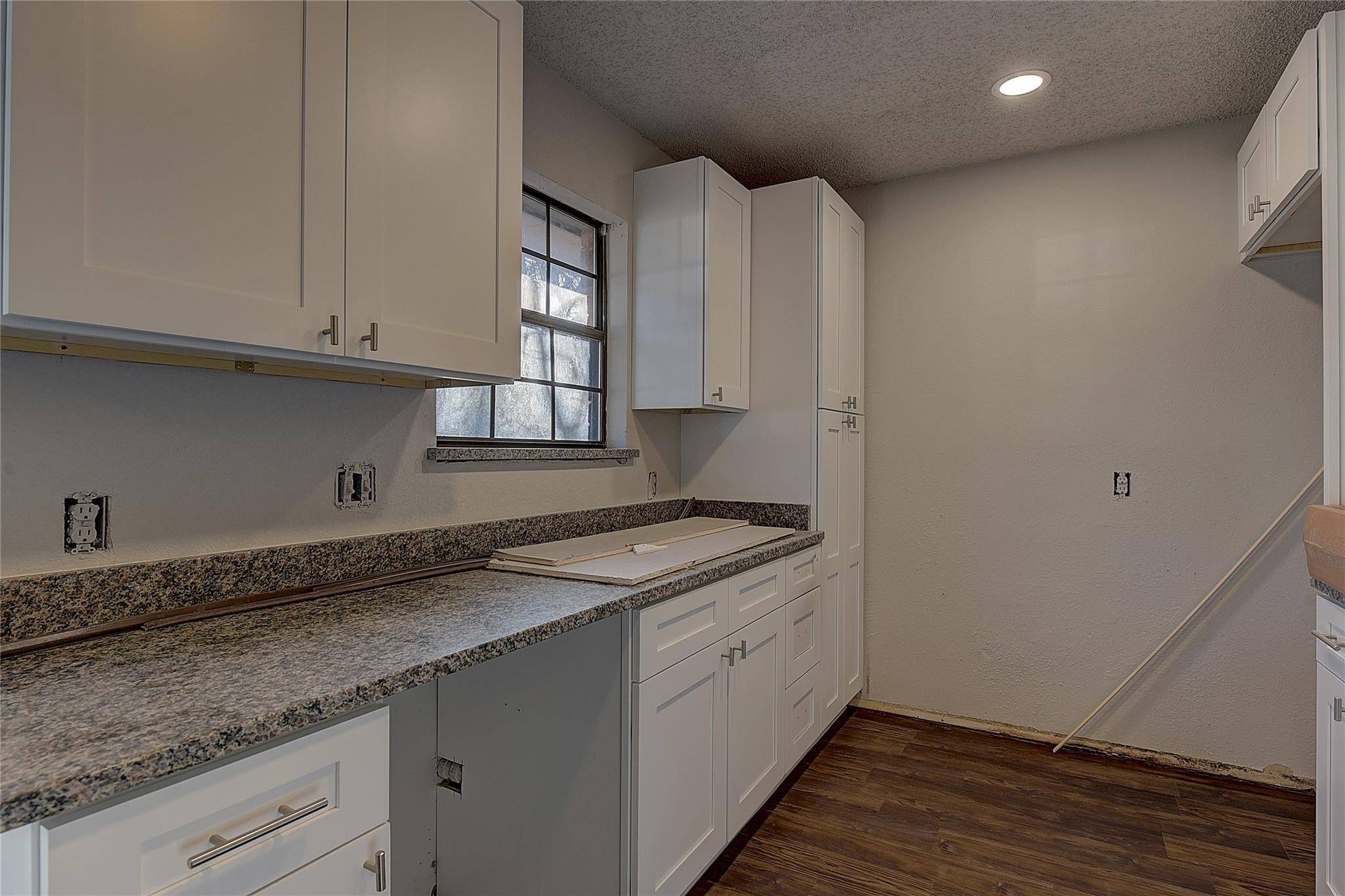 Azle, TX 76020,213 Pecan ST