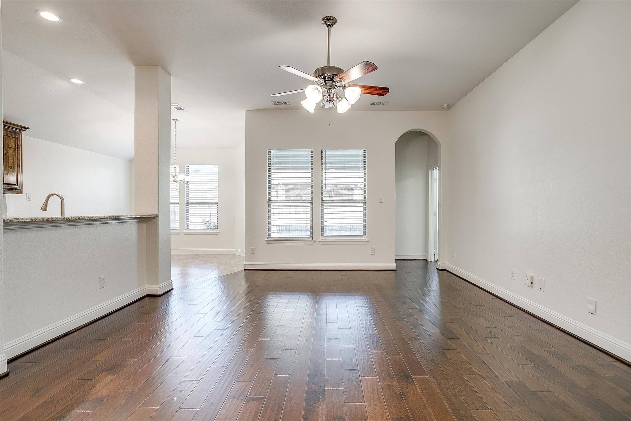Fort Worth, TX 76126,5232 Buffalo Gap TRL