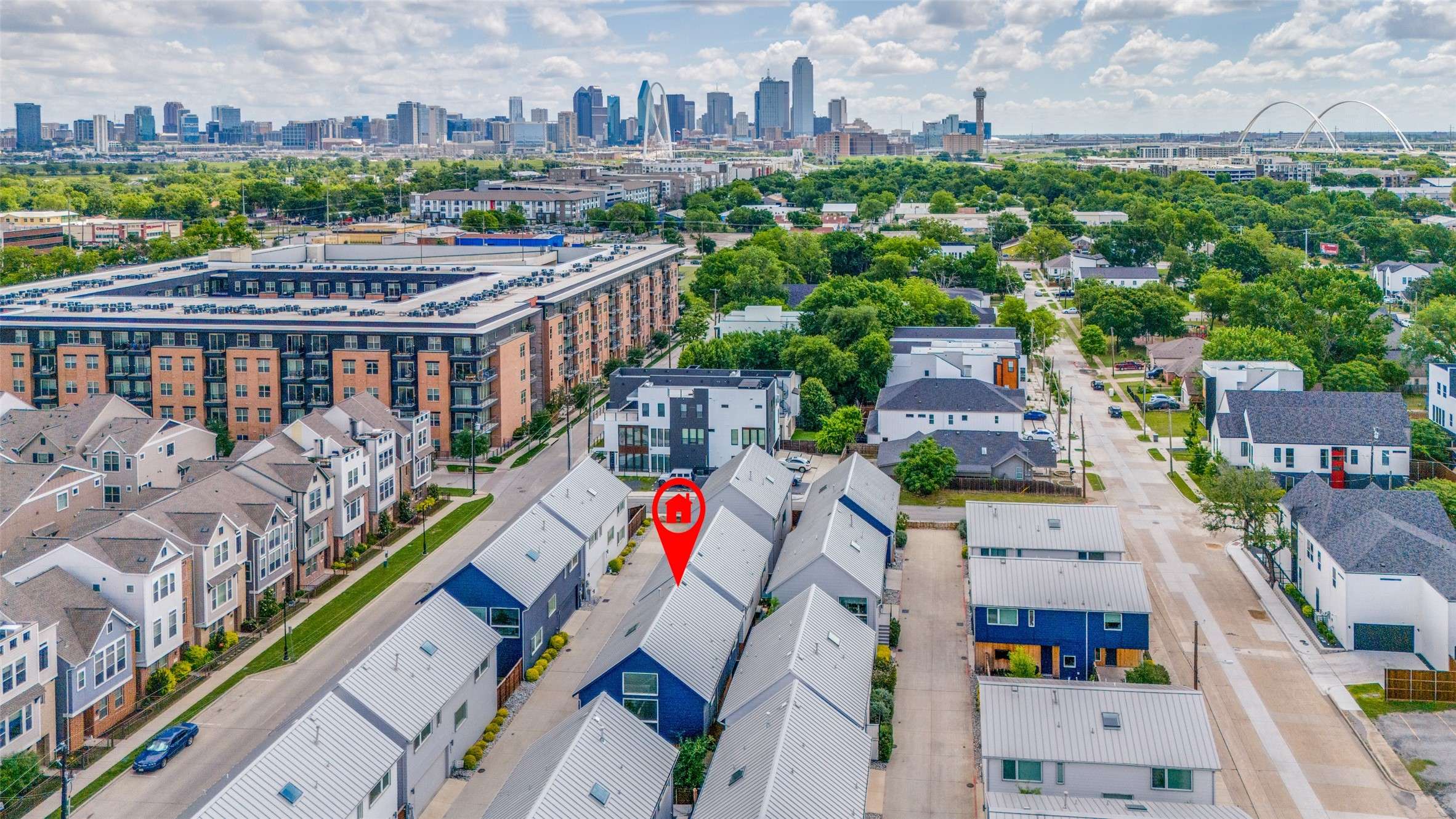 Dallas, TX 75212,1022 Barsotti CT