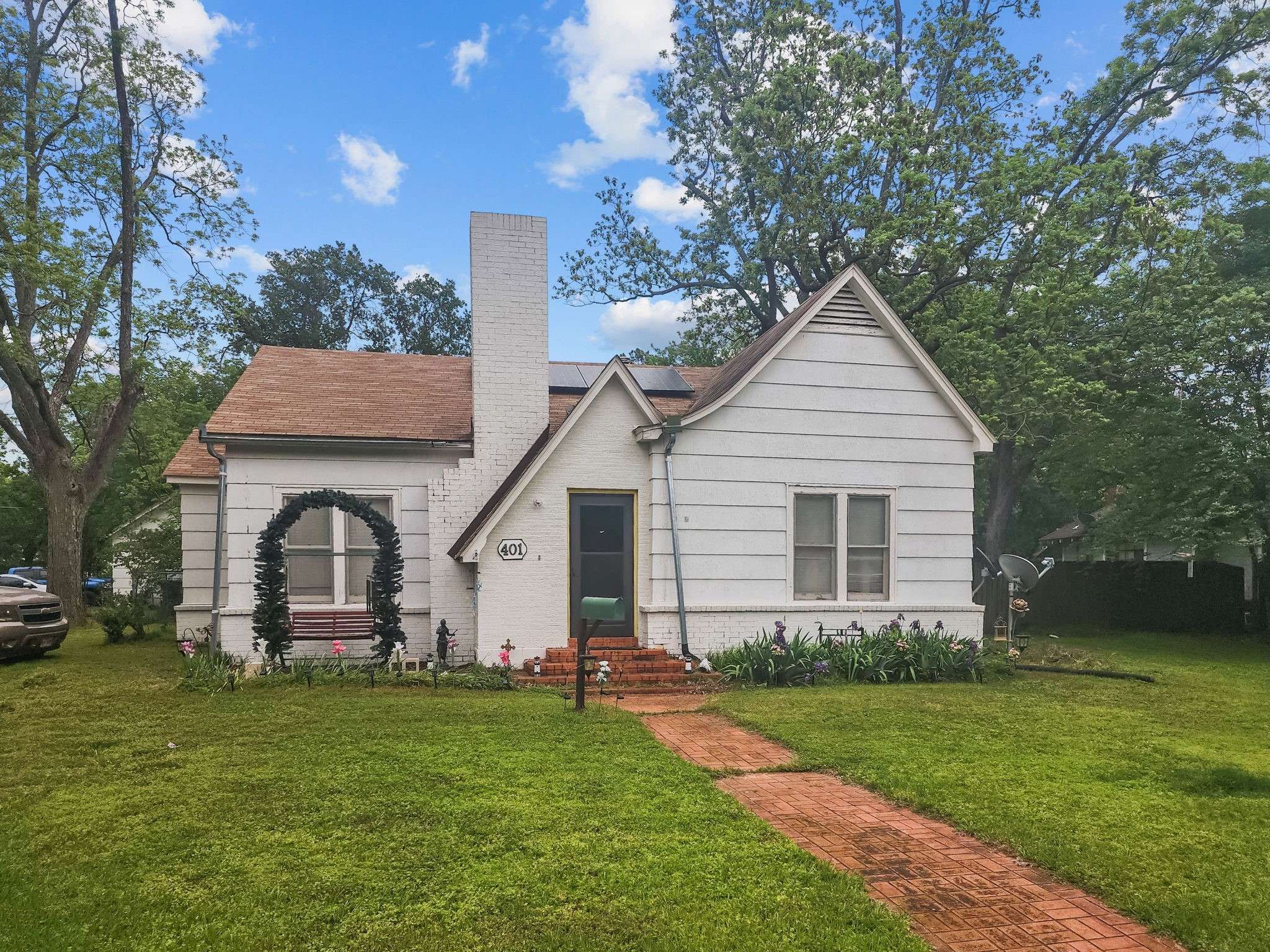 Teague, TX 75860,401 S 9th AVE