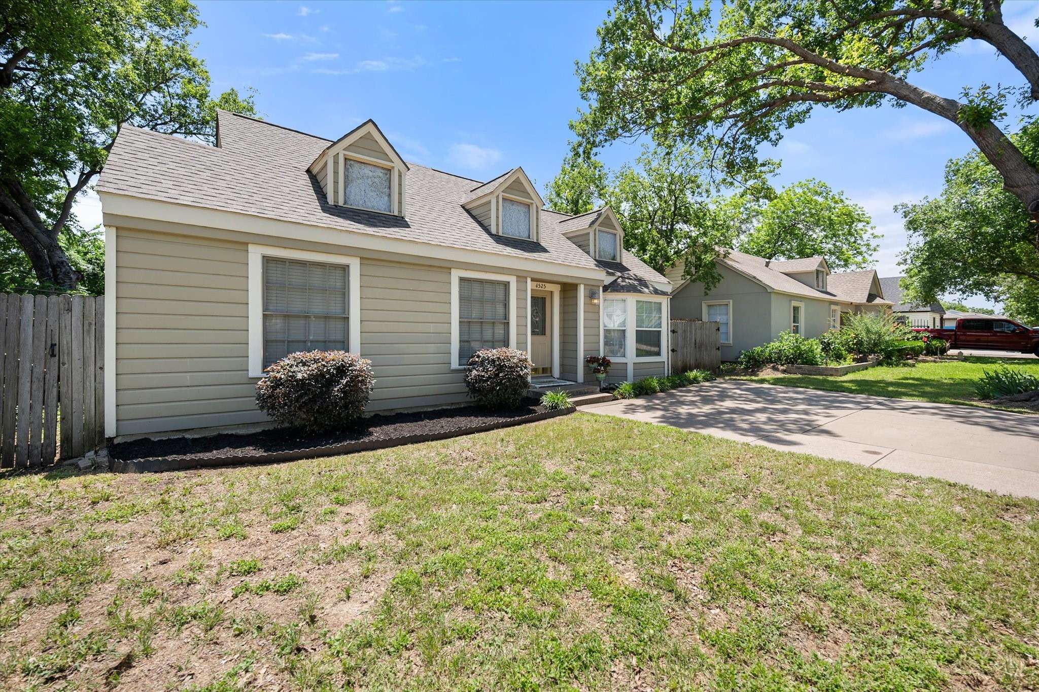 Fort Worth, TX 76107,4525 Calmont AVE