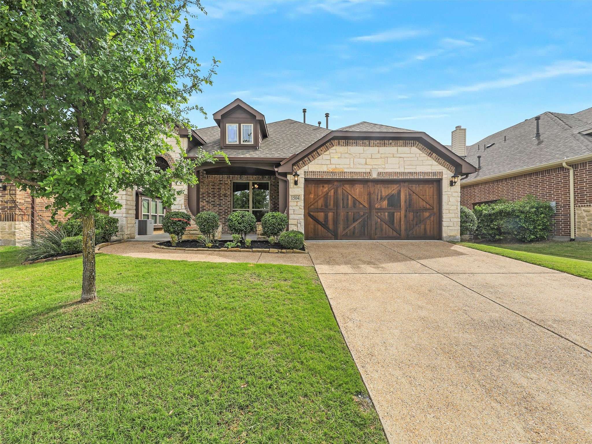 Aubrey, TX 76227,1504 Bull ST