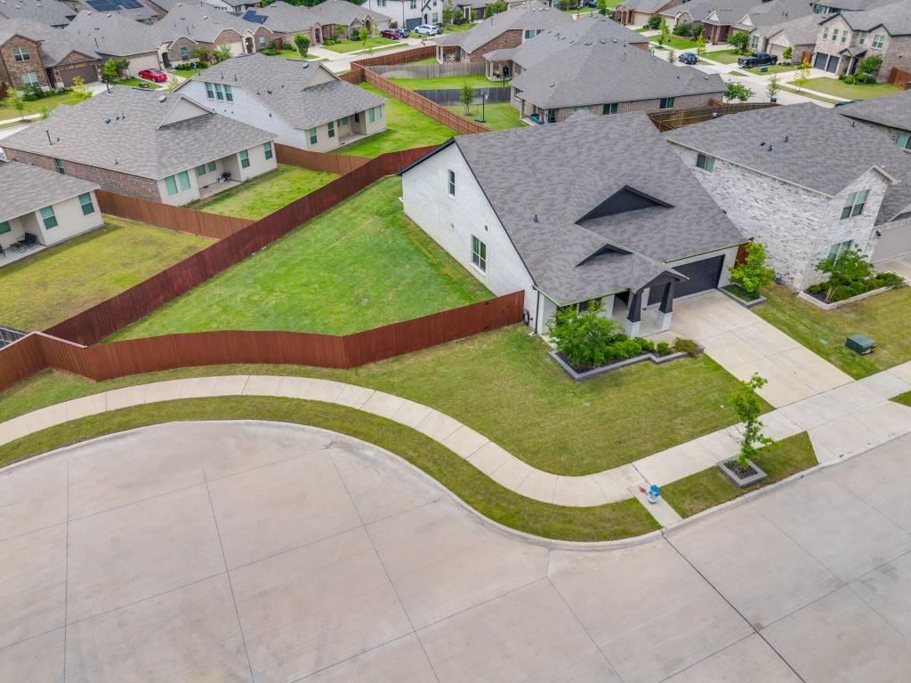 Forney, TX 75126,3305 Brentwood CV