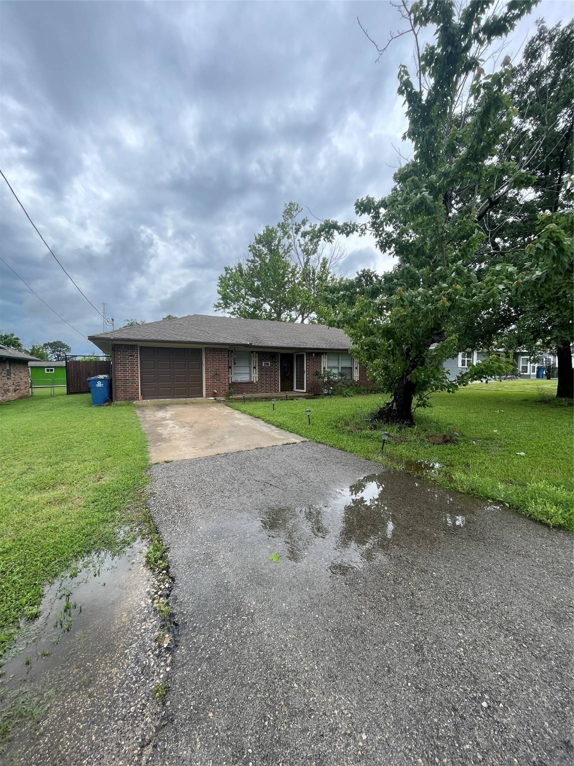 Aubrey, TX 76227,214 Glory ST