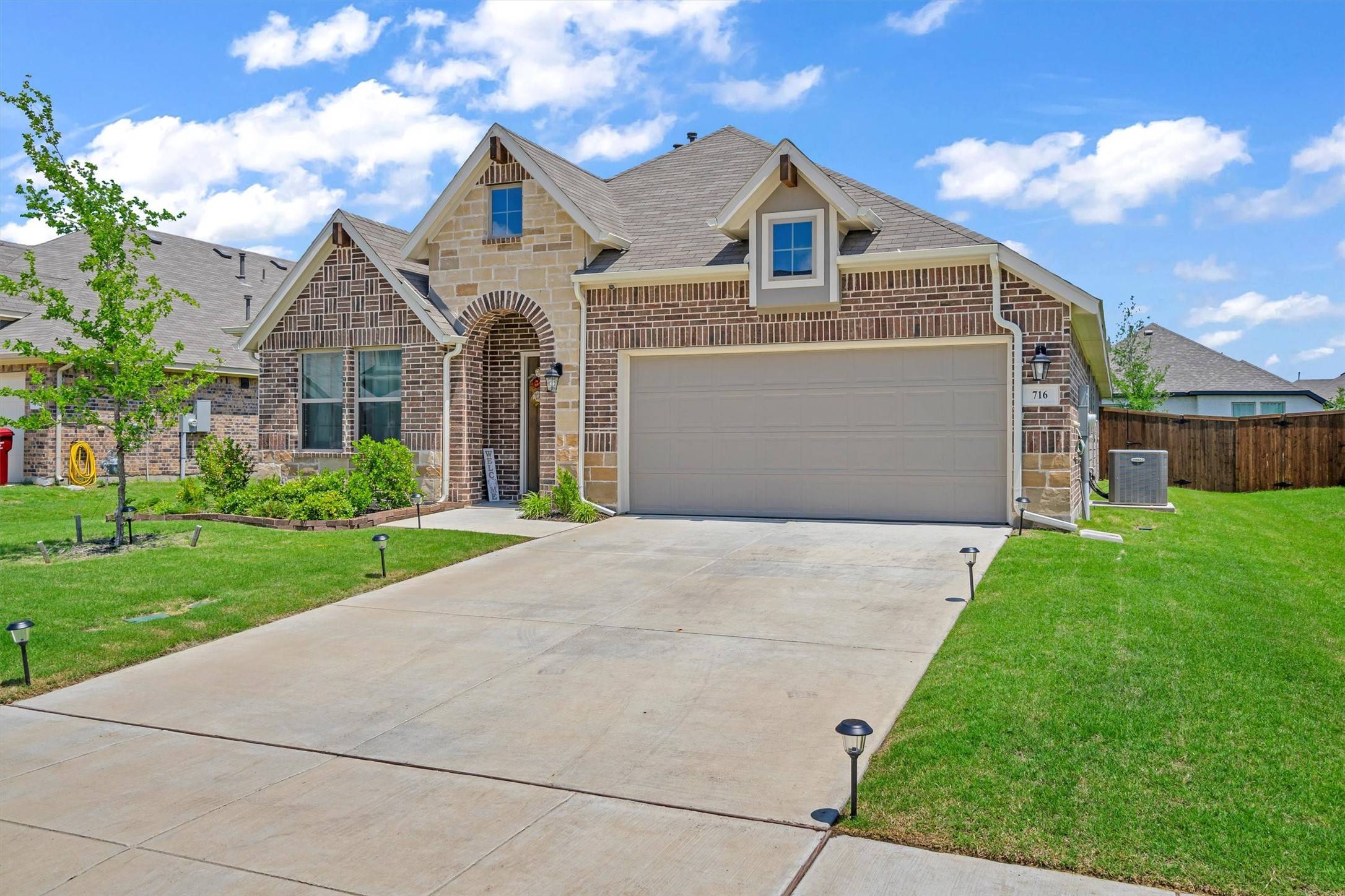 Royse City, TX 75189,716 Newberry LN