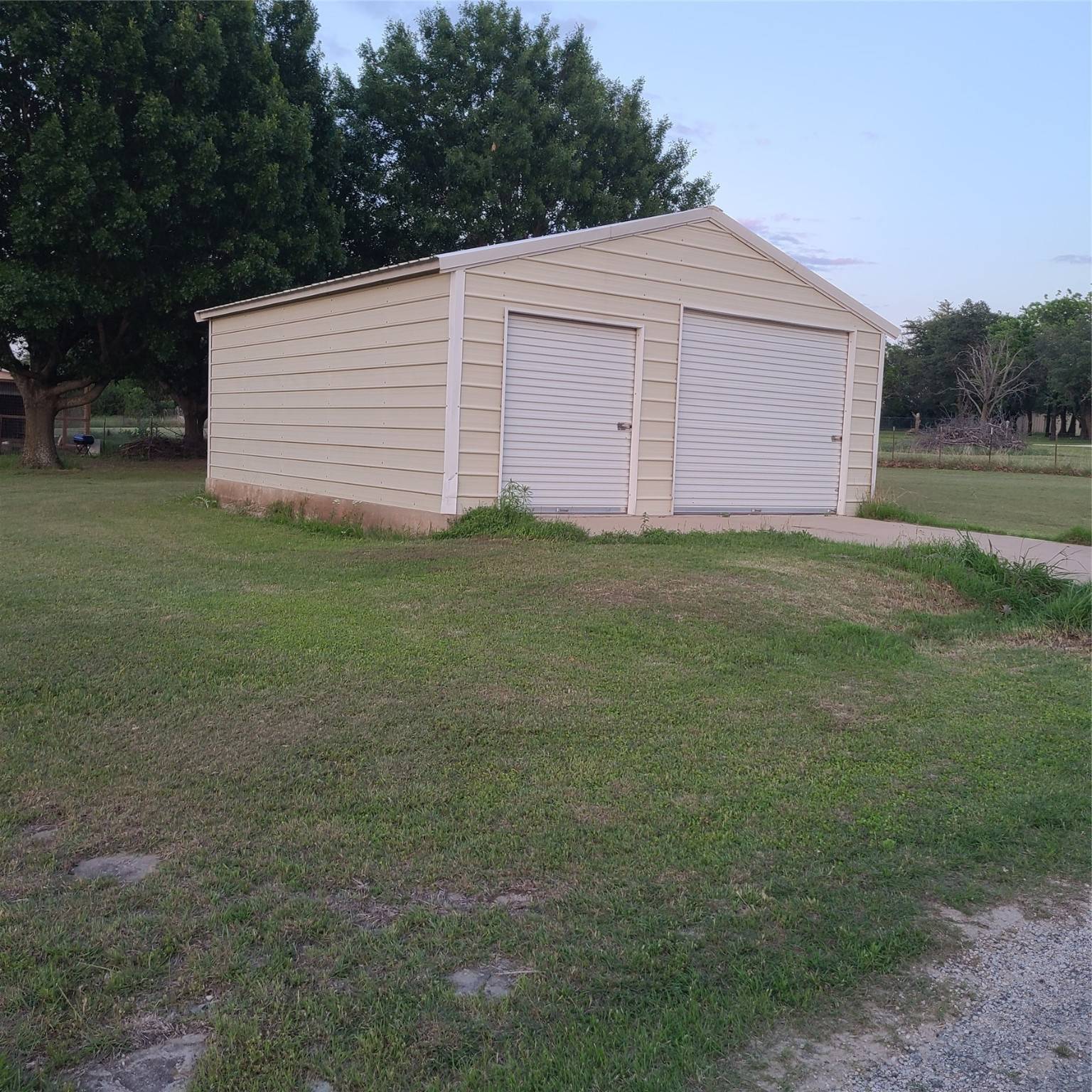 Stephenville, TX 76401,423 County Road 477