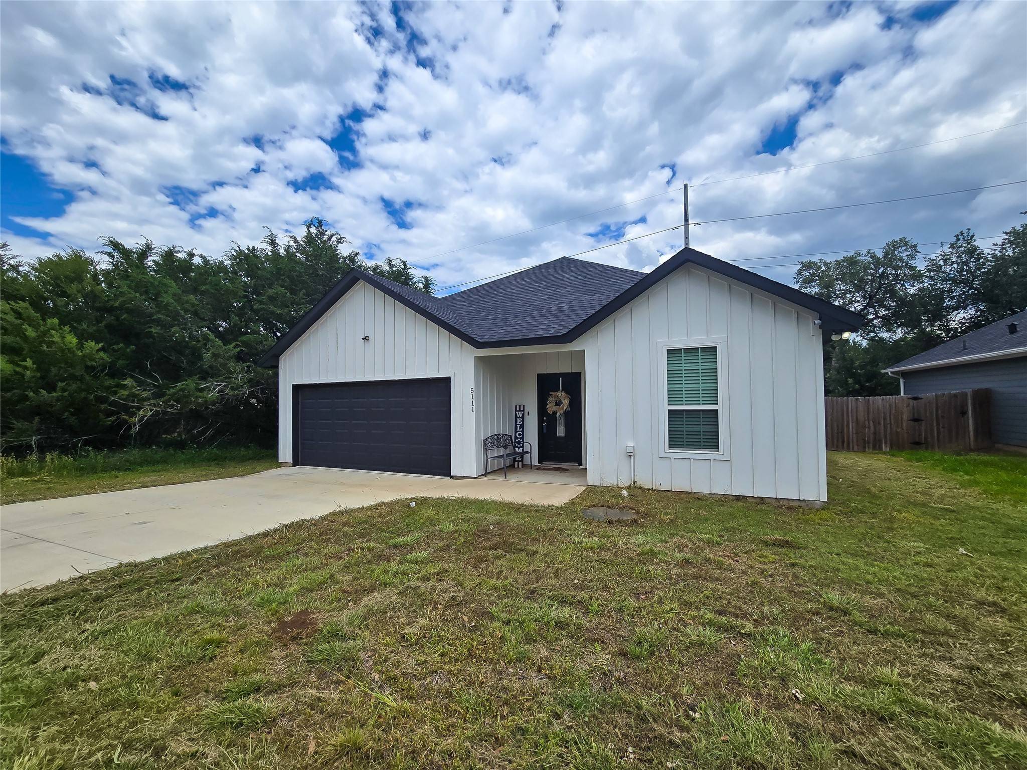 Granbury, TX 76048,5111 San Marcos CT