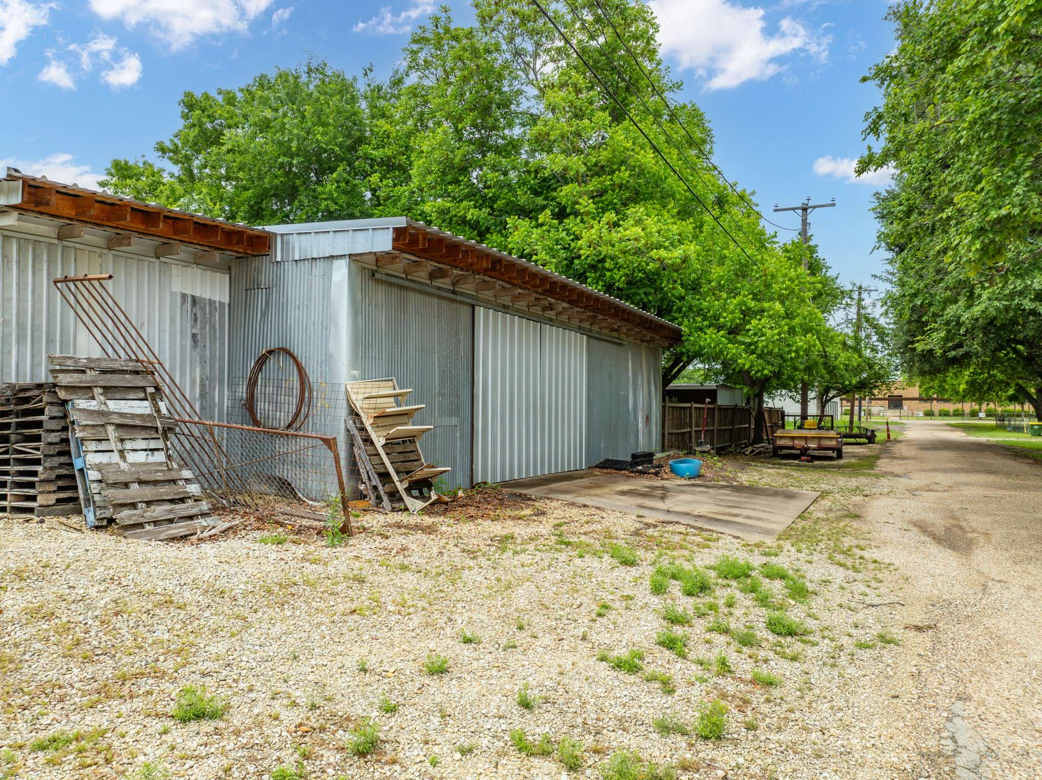 Valley Mills, TX 76689,202 2nd ST