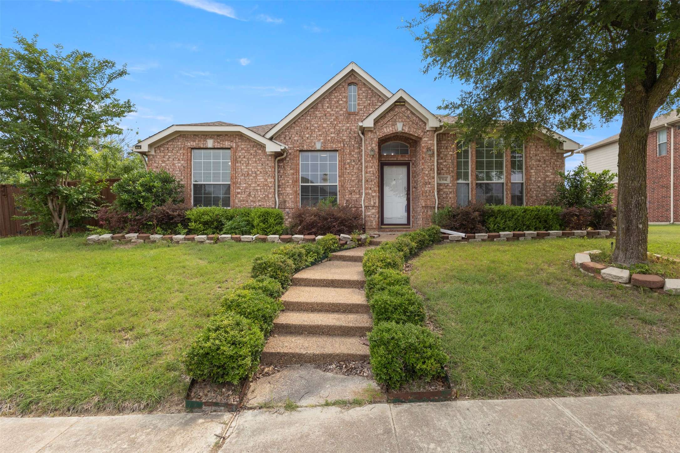 Garland, TX 75043,1314 Sunscape WAY