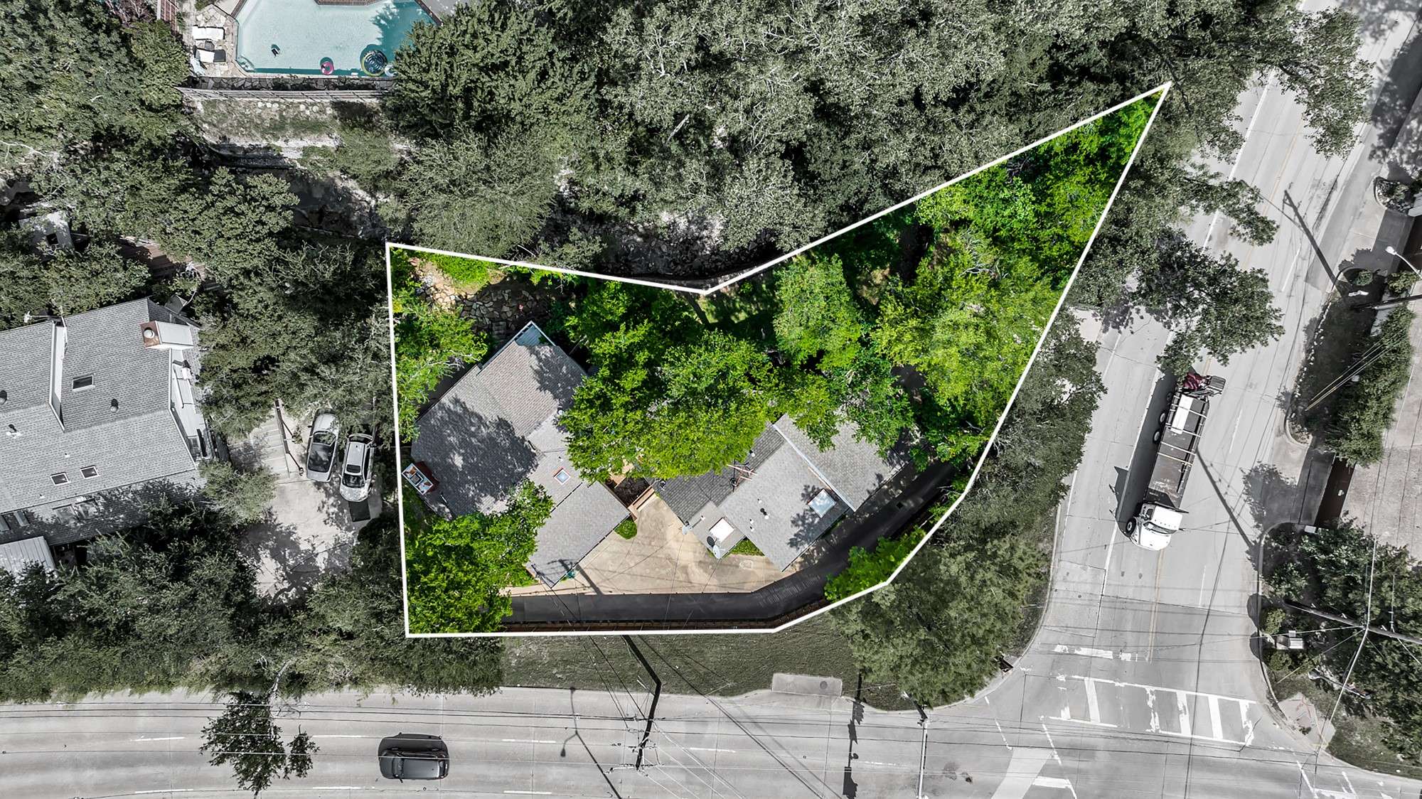 Dallas, TX 75243,9308 Greenville AVE