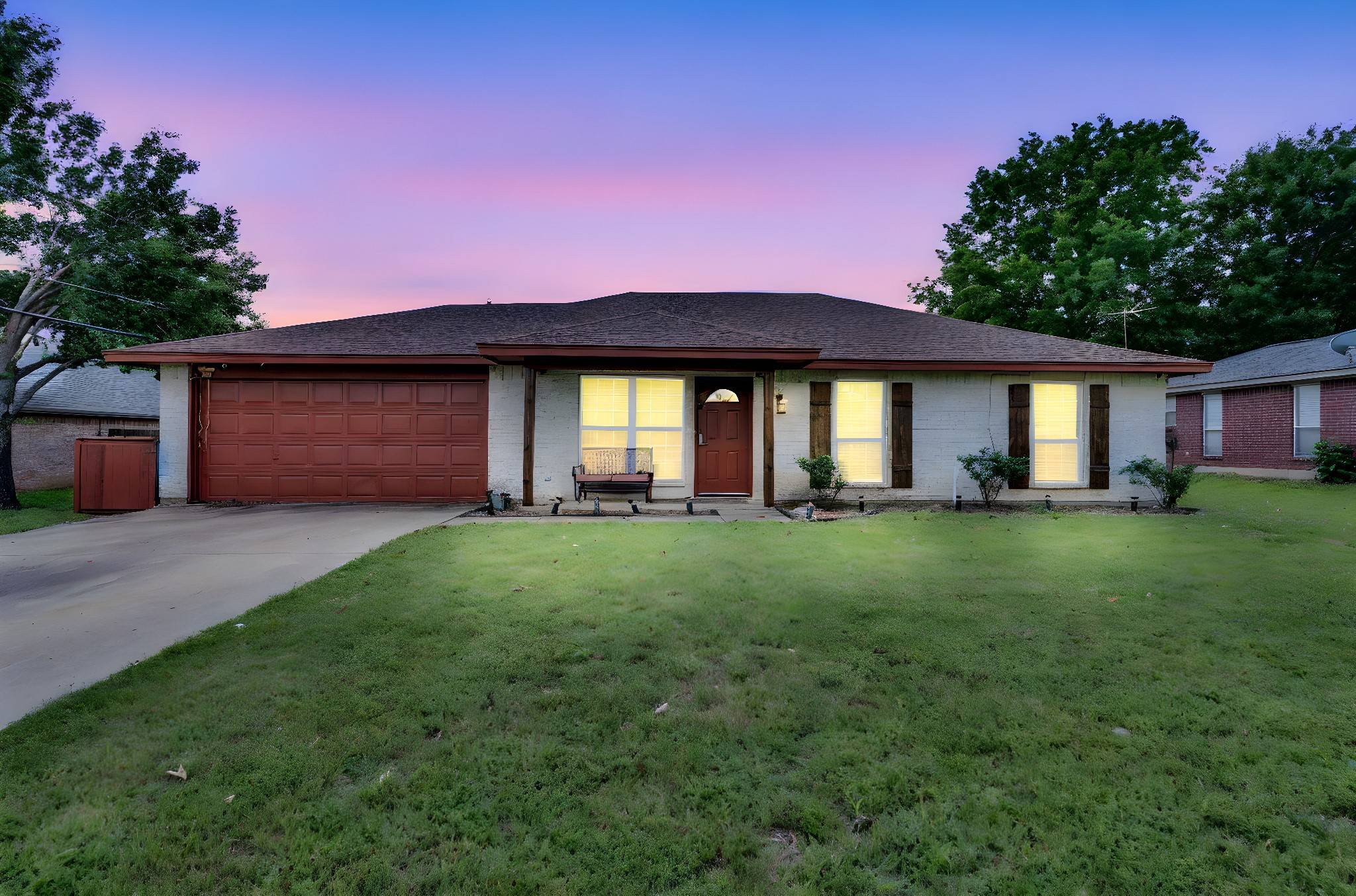 Joshua, TX 76058,208 Lone Star ST