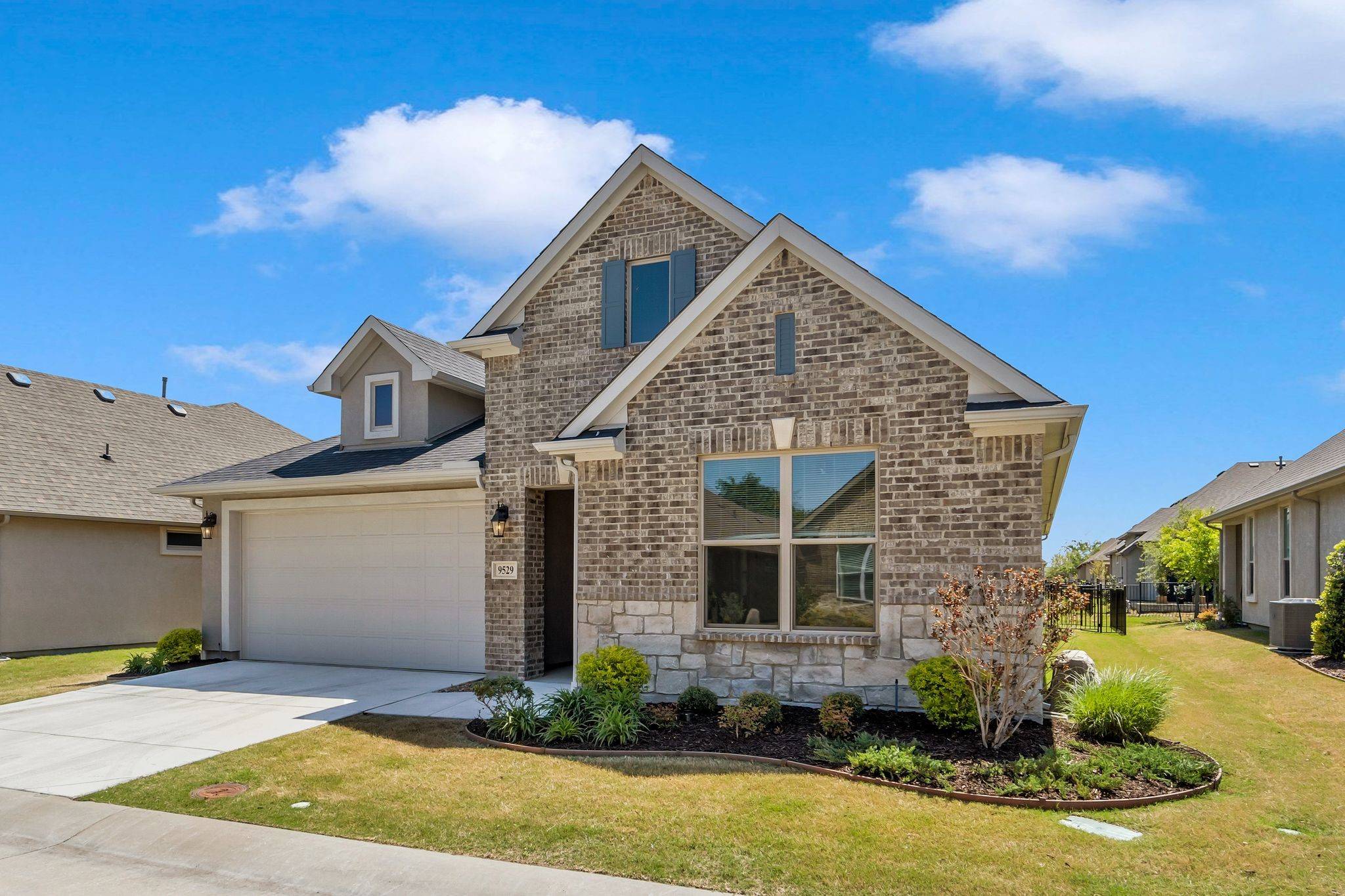 Denton, TX 76207,9529 Windwood LN