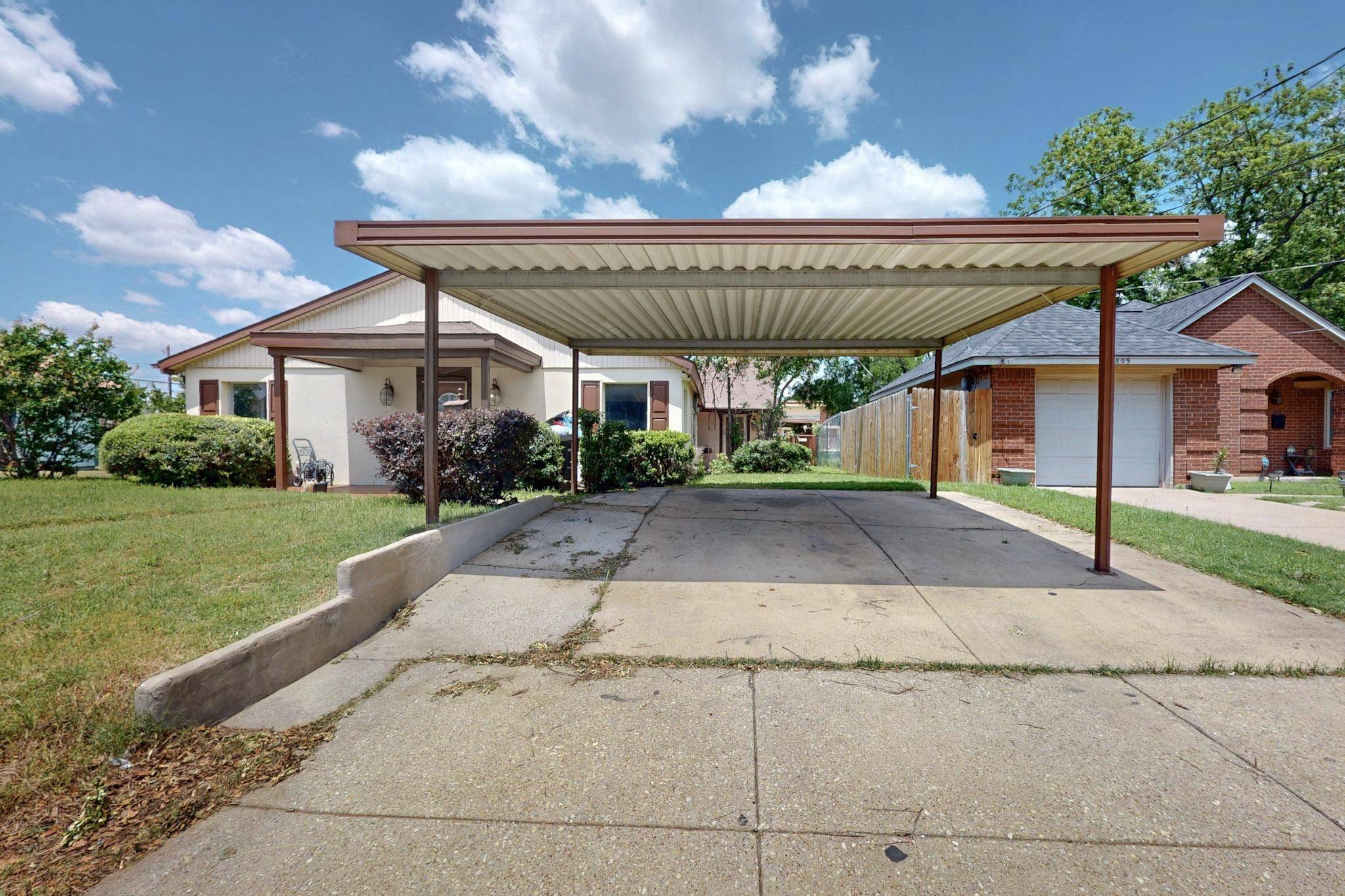 Fort Worth, TX 76111,2805 Finley ST