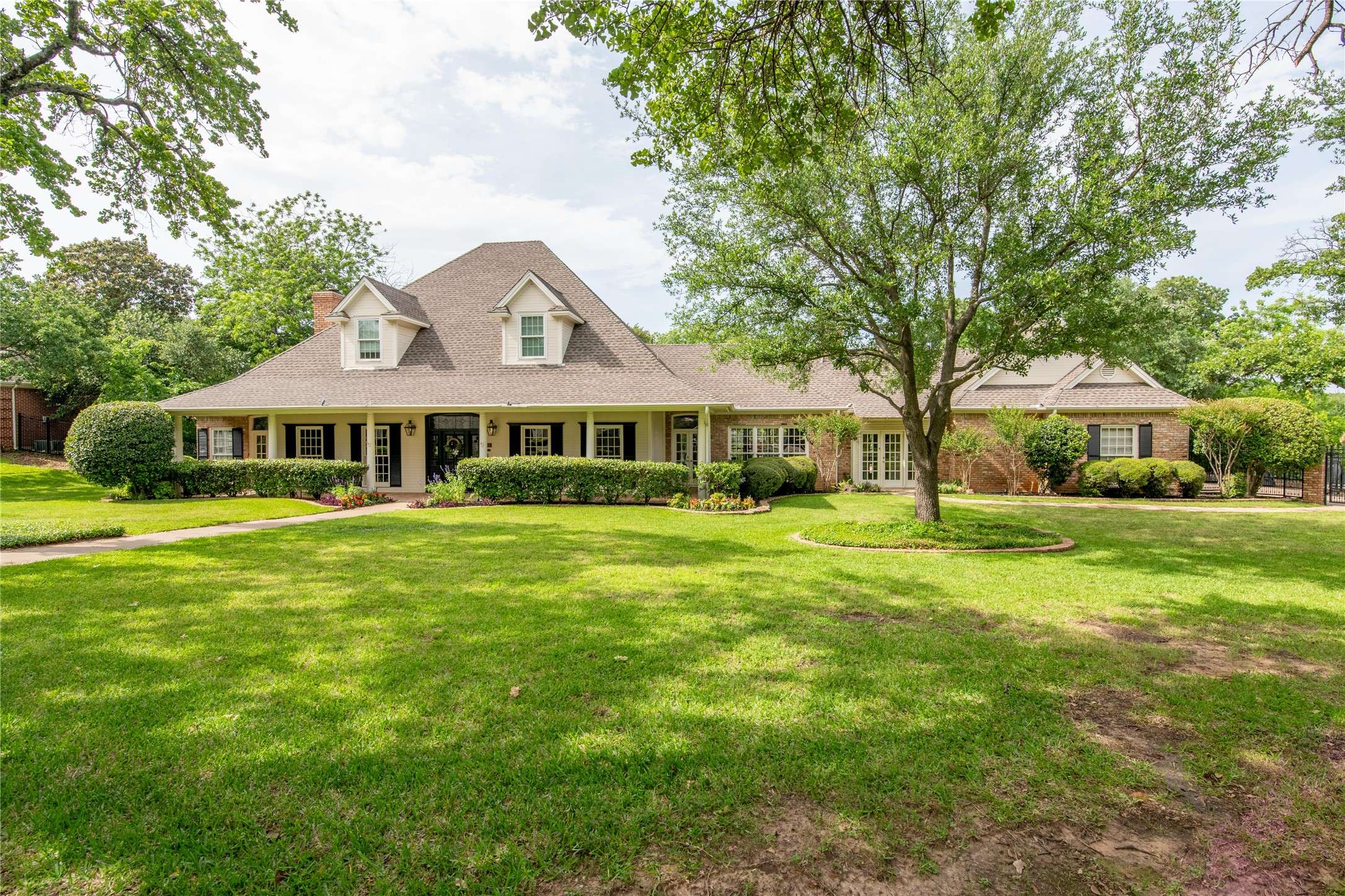 Southlake, TX 76092,920 Emerald BLVD