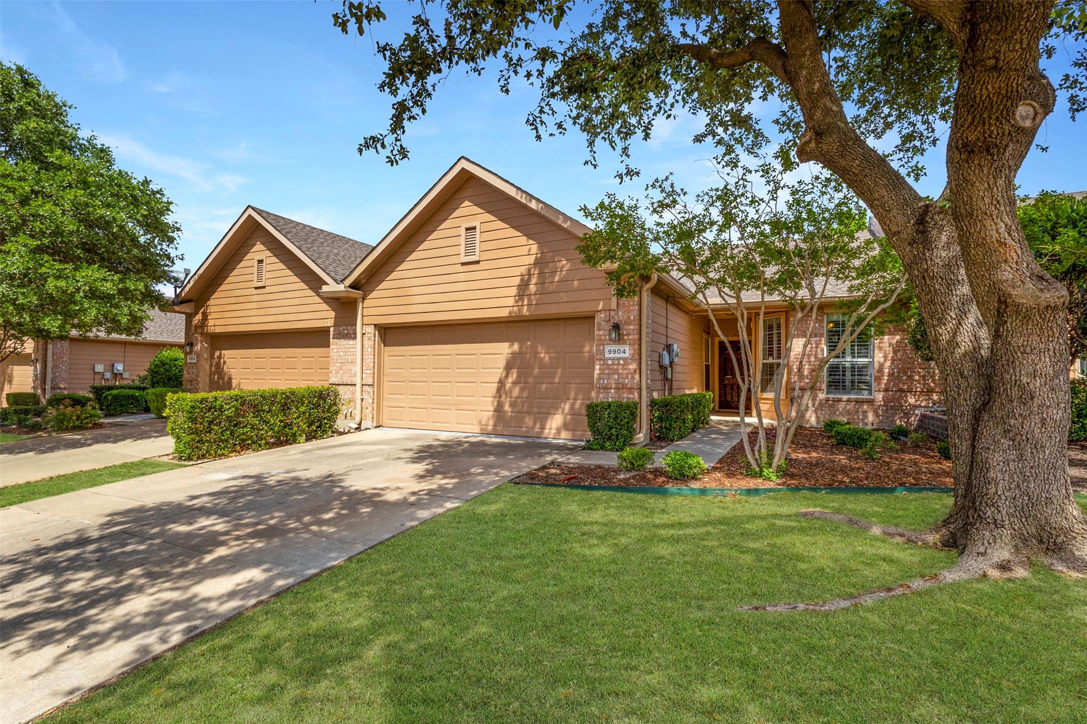 Plano, TX 75025,9904 Kaufman PL