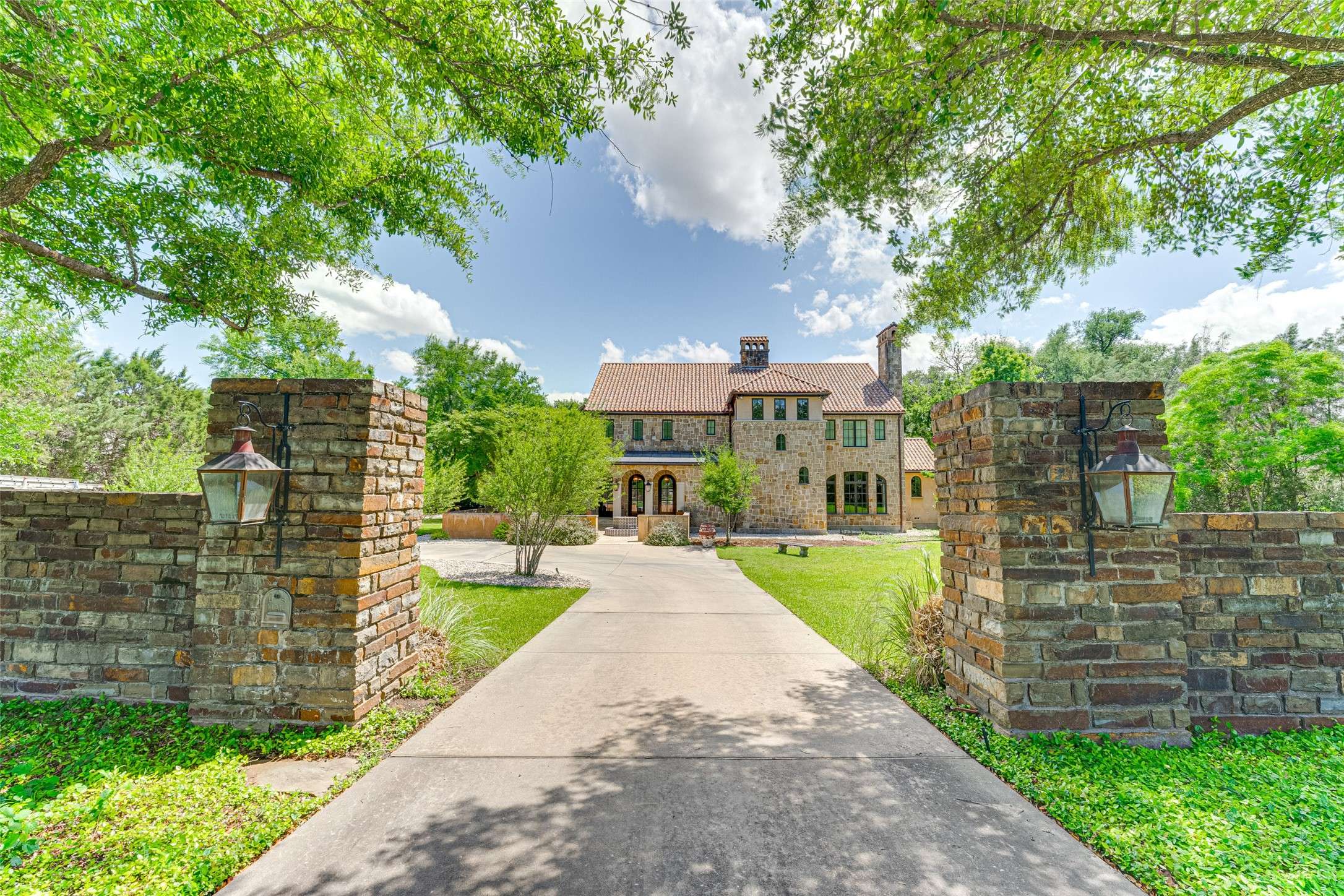 Dallas, TX 75209,4120 Cochran Chapel RD