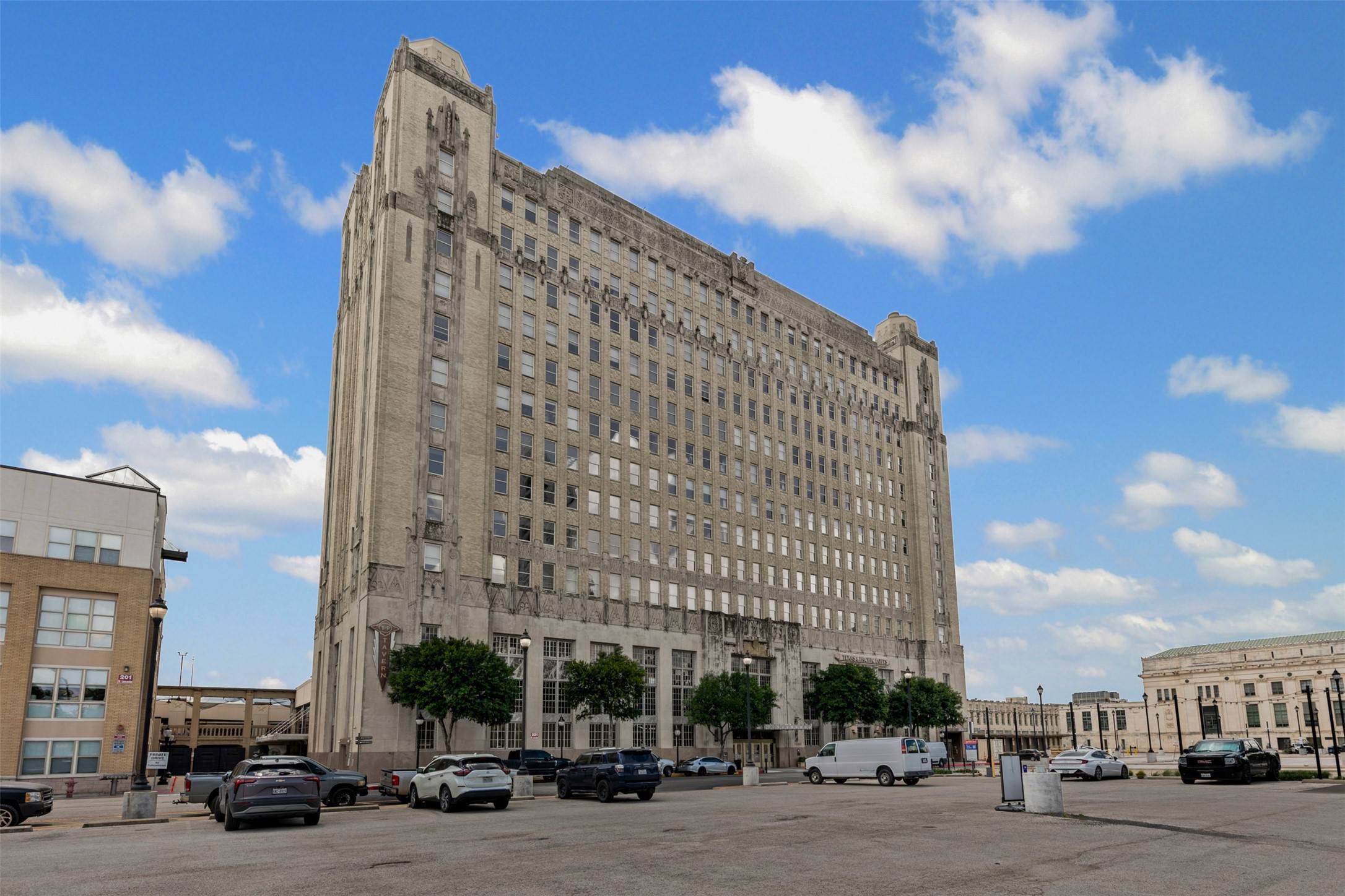 Fort Worth, TX 76102,221 W Lancaster AVE #4012