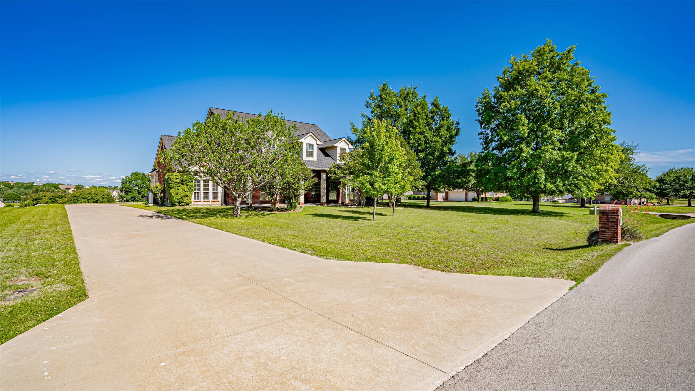 Granbury, TX 76048,1905 Yucatan DR