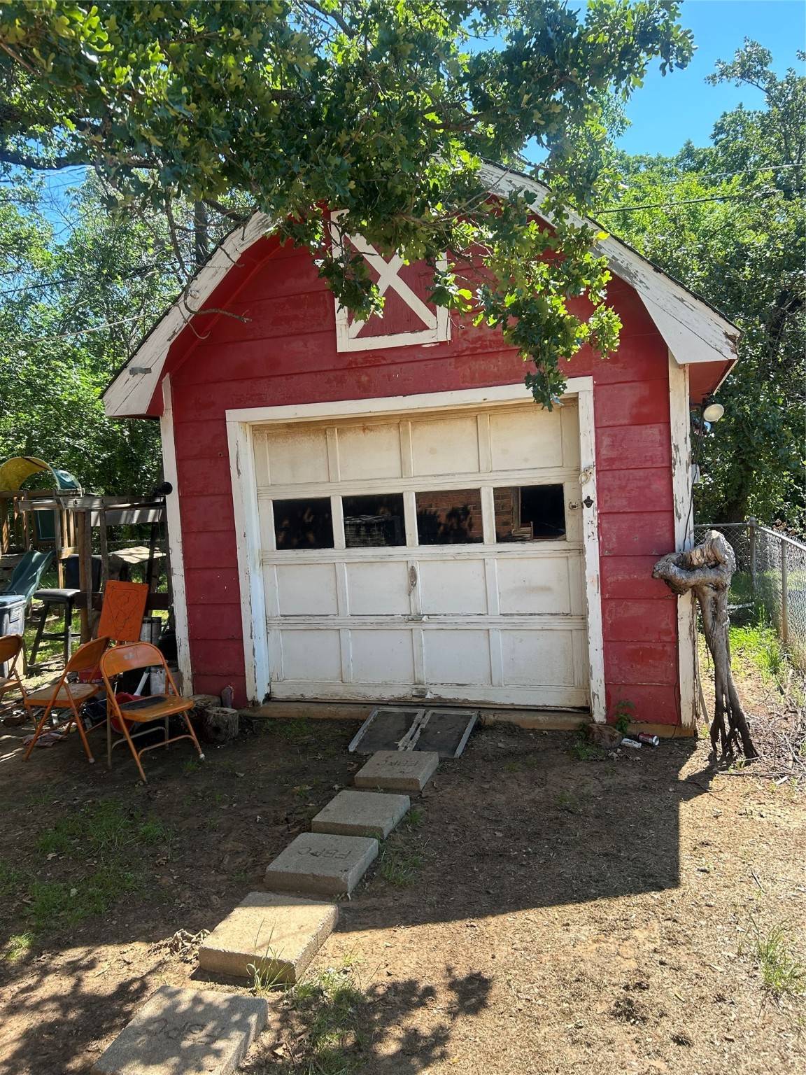 Denison, TX 75021,1830 S Center ST