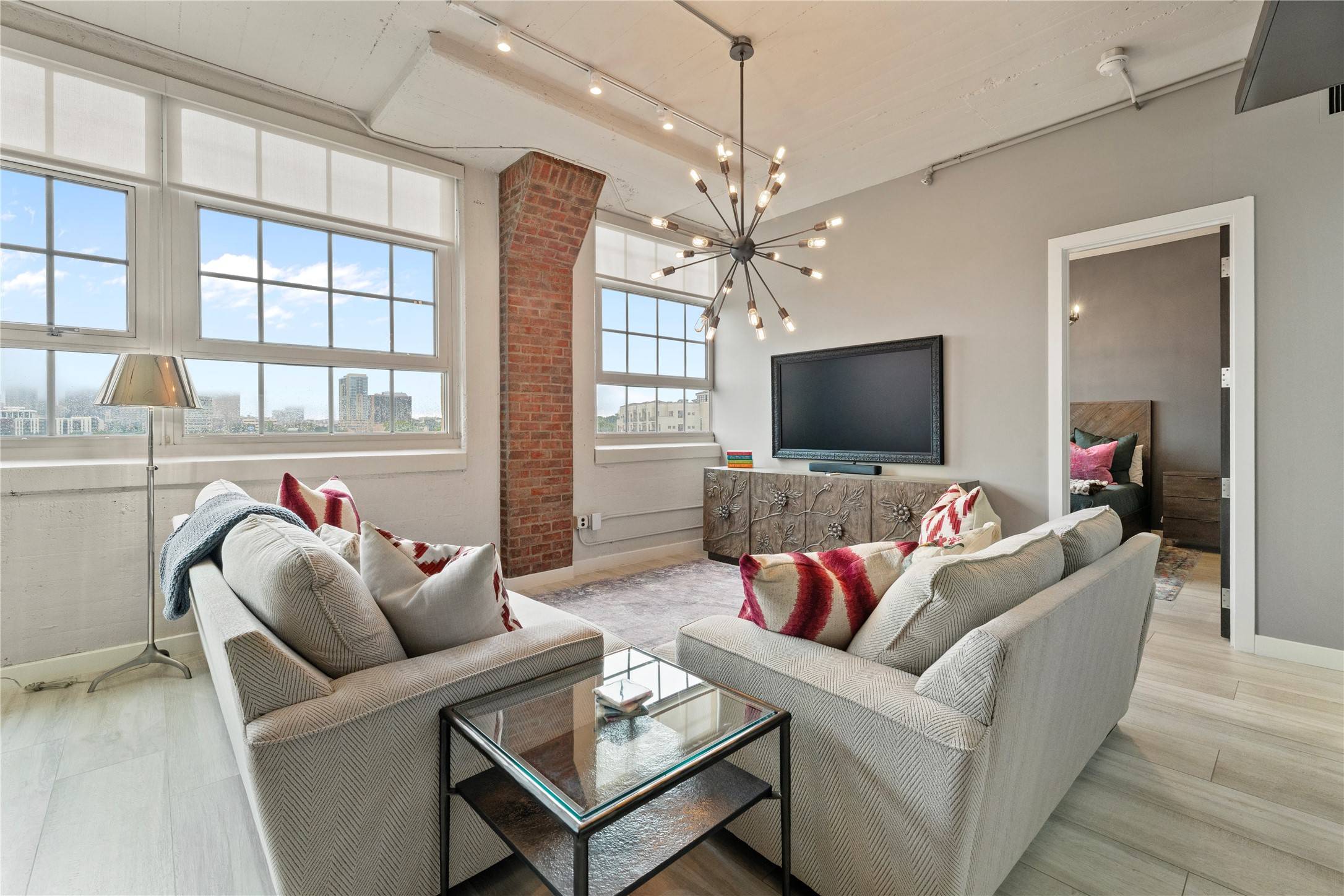 Fort Worth, TX 76107,2600 W 7th #2444