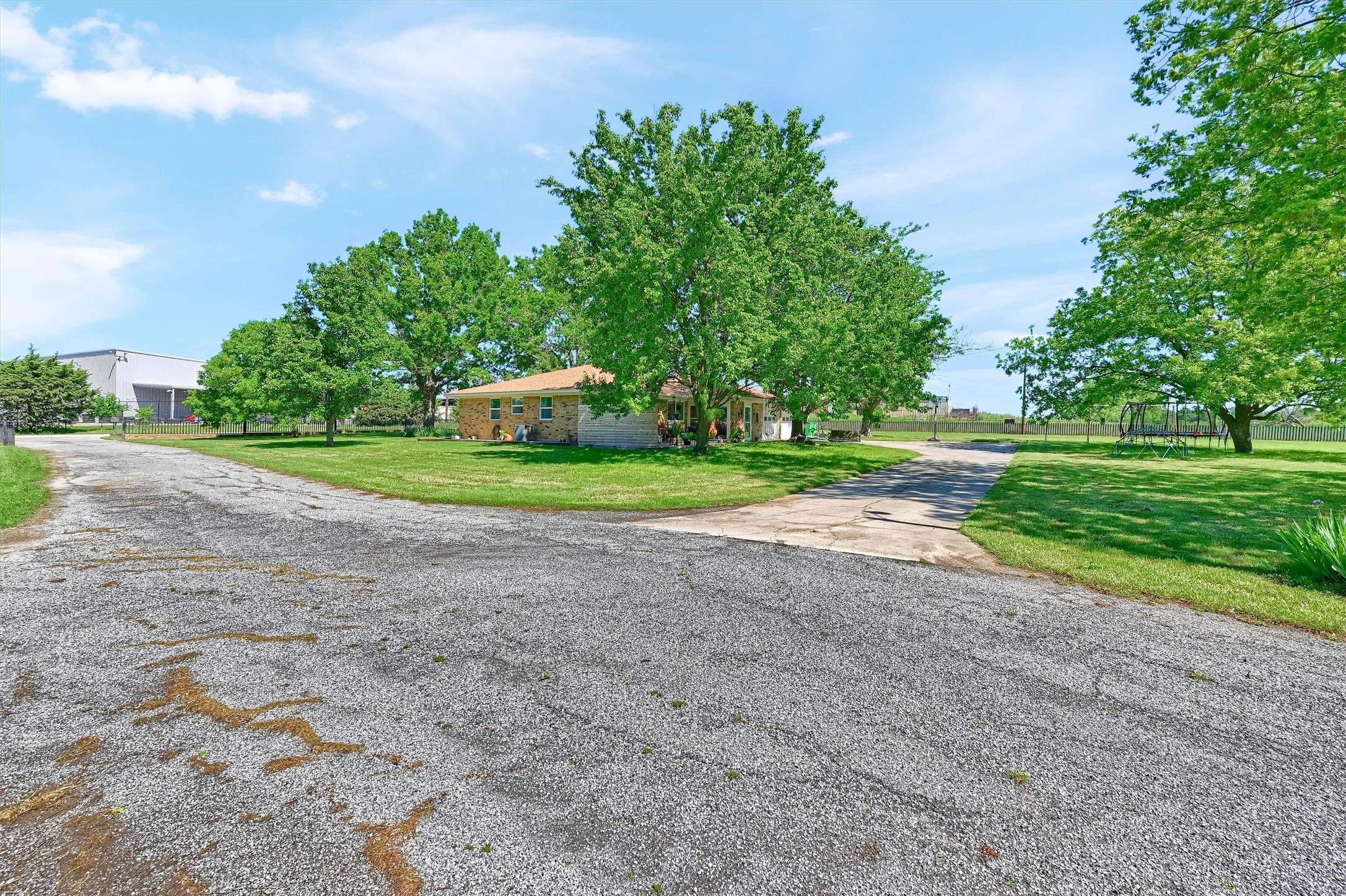 Gainesville, TX 76240,3744 N Weaver ST
