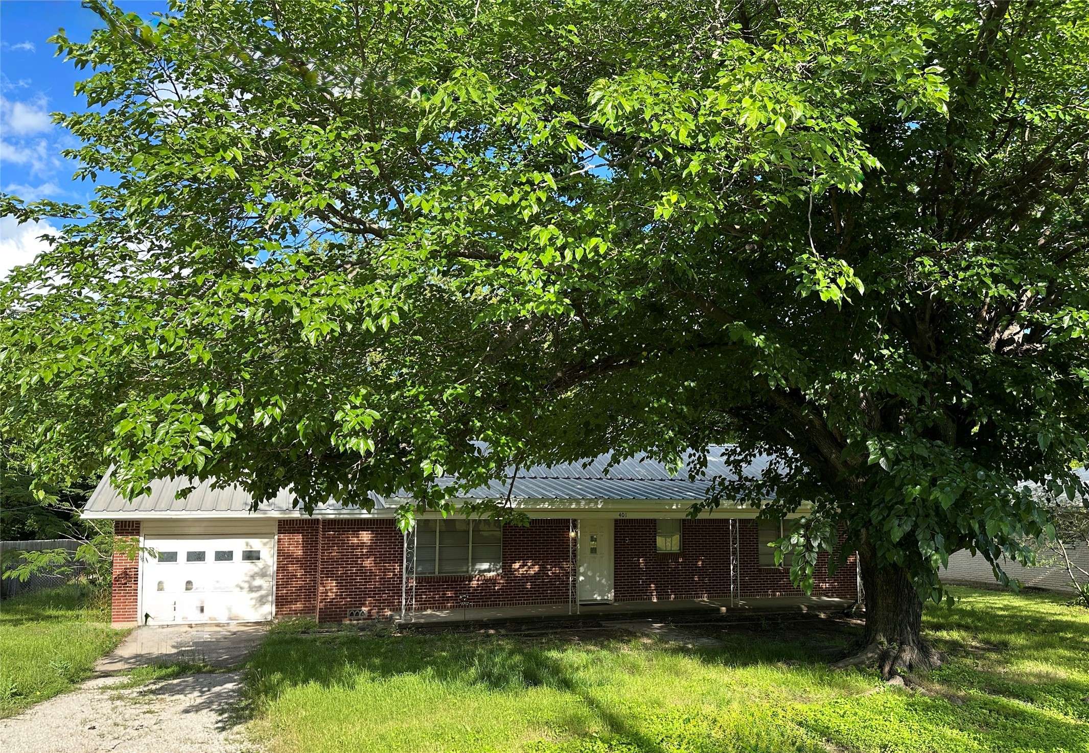 Chico, TX 76431,401 S Weatherford ST