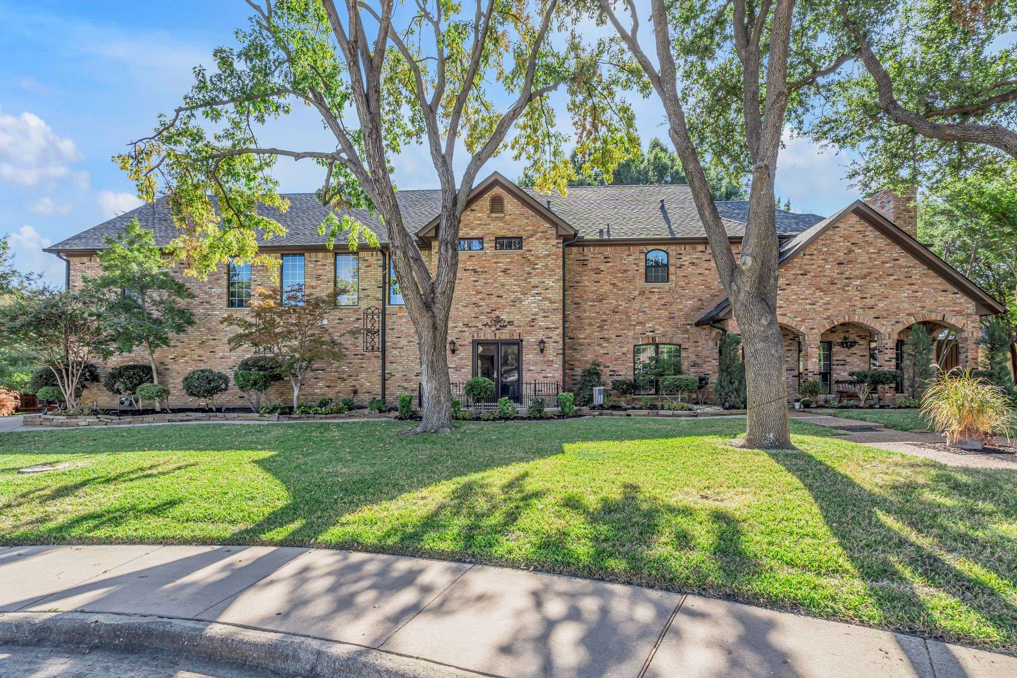 Lewisville, TX 75077,2041 Eagle Nest PL