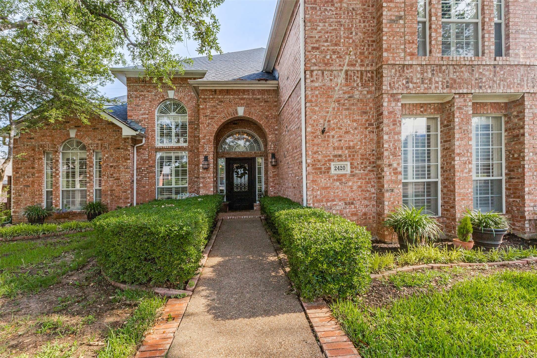 Carrollton, TX 75006,2420 Norwich DR