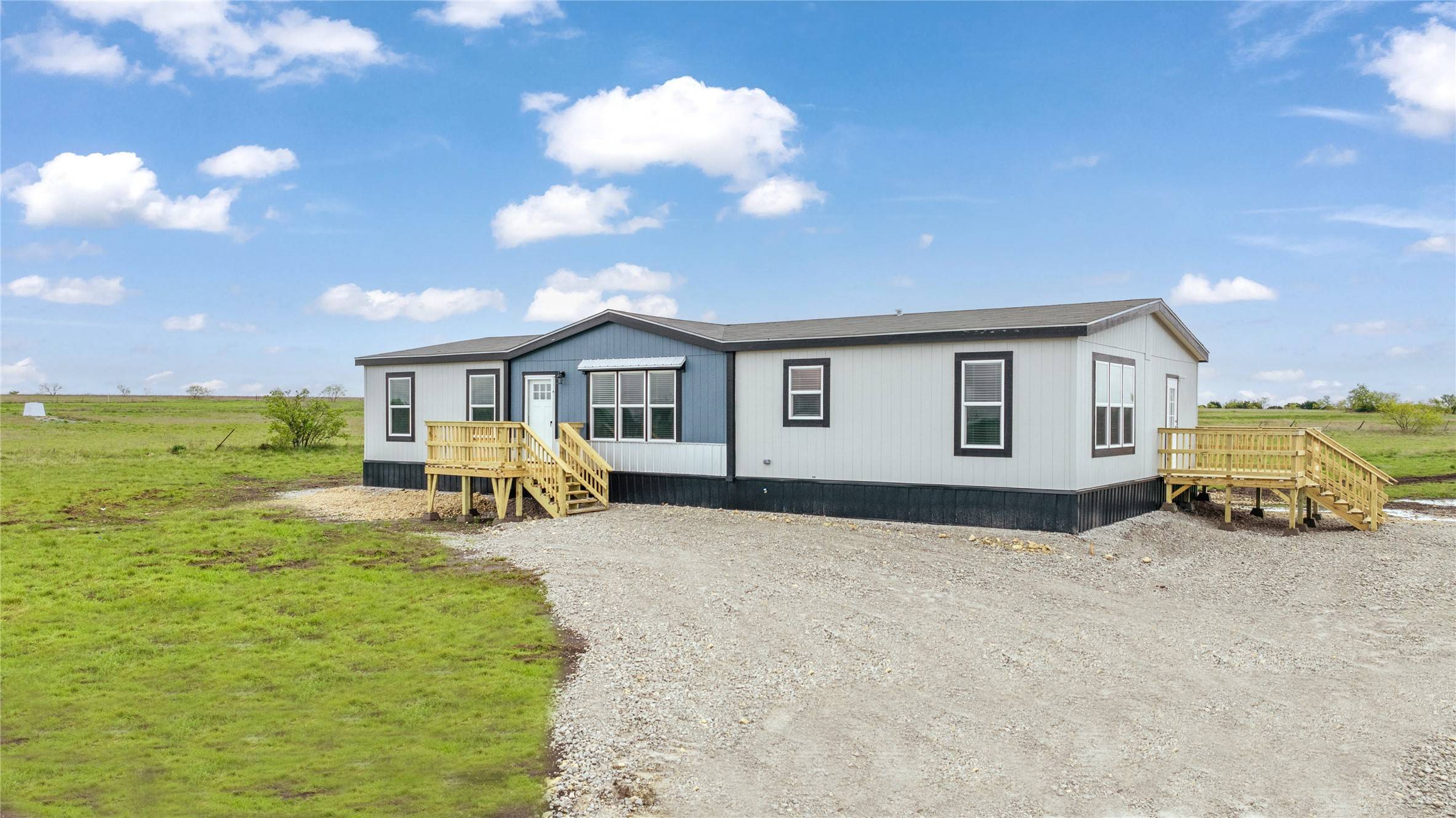 Clifton, TX 76634,296 County Road 3215