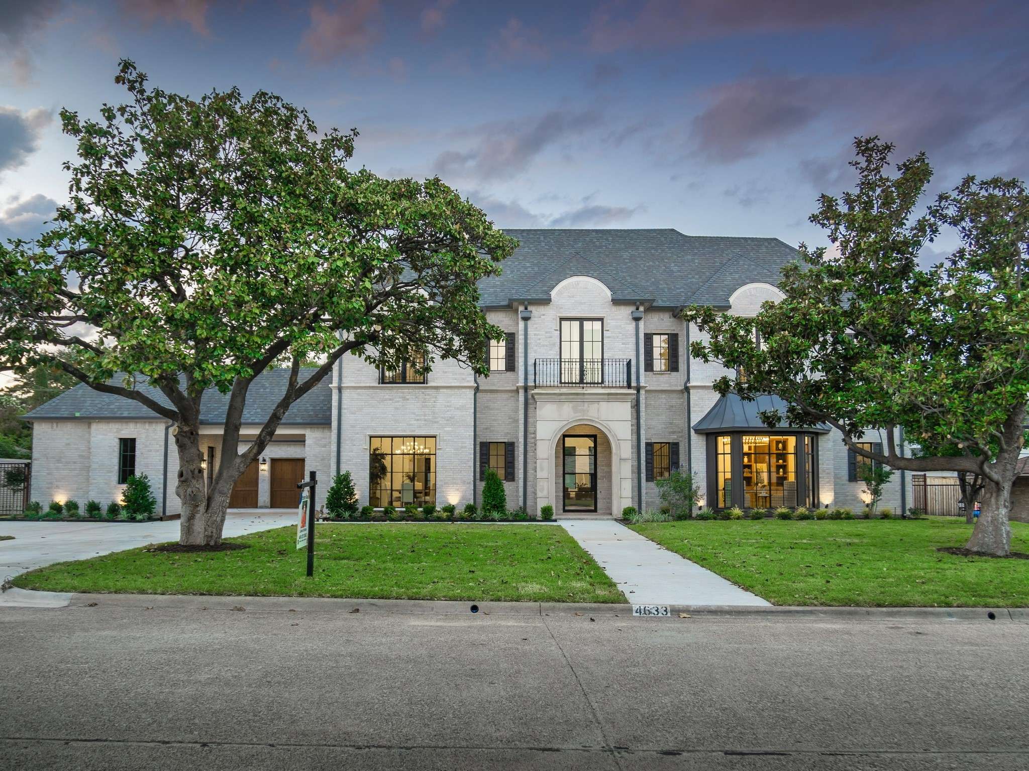 Dallas, TX 75244,4633 Willow LN