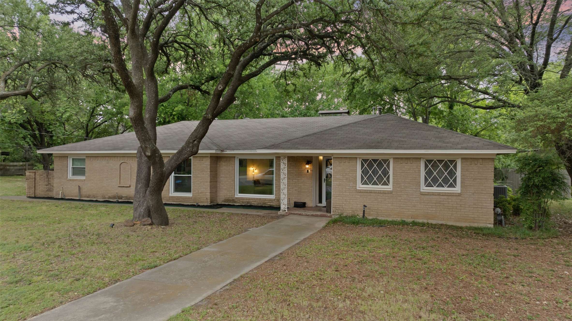 Denton, TX 76209,115 Mill Pond RD