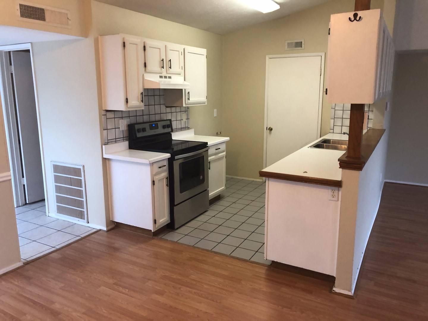 The Colony, TX 75056,6076 Dooley DR