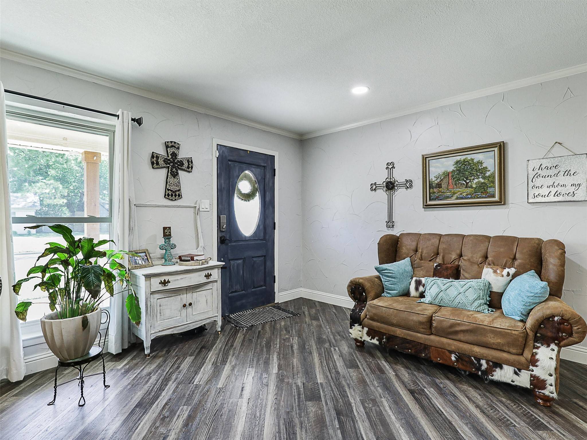 North Richland Hills, TX 76180,5433 Greenwood WAY