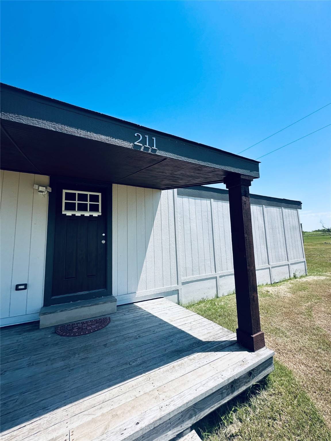 Ennis, TX 75119,211 Alton