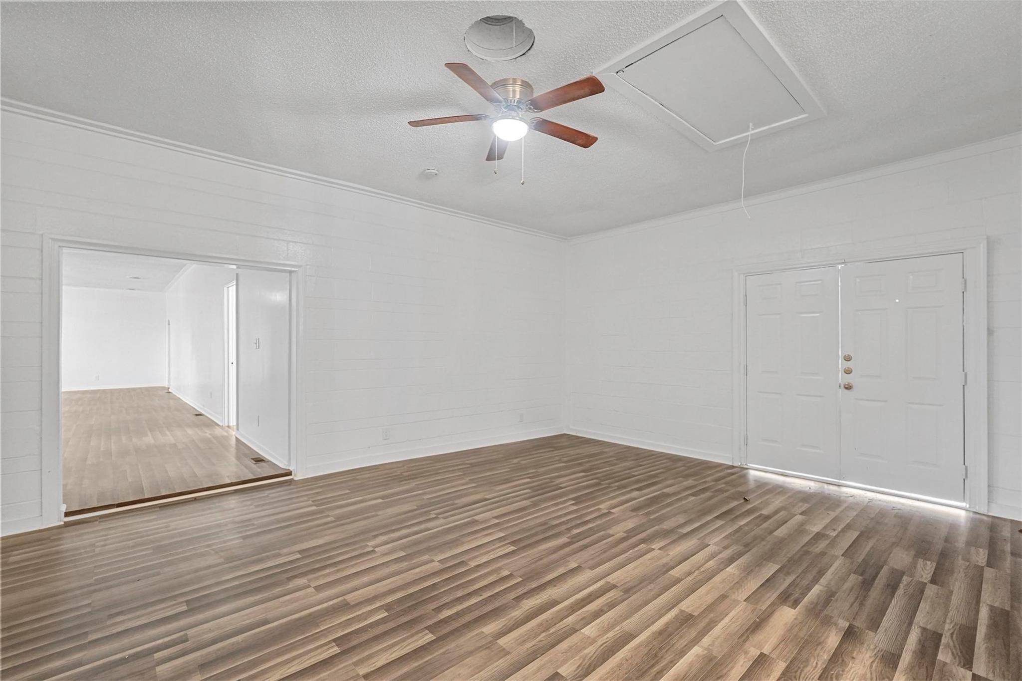 Forney, TX 75126,401 E Buffalo ST