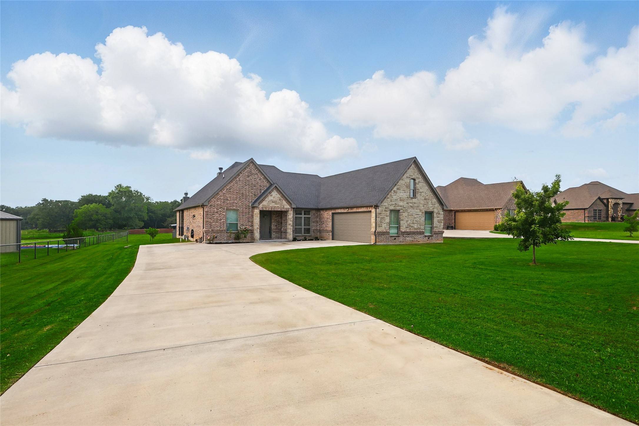 Springtown, TX 76082,115 Lavender LN